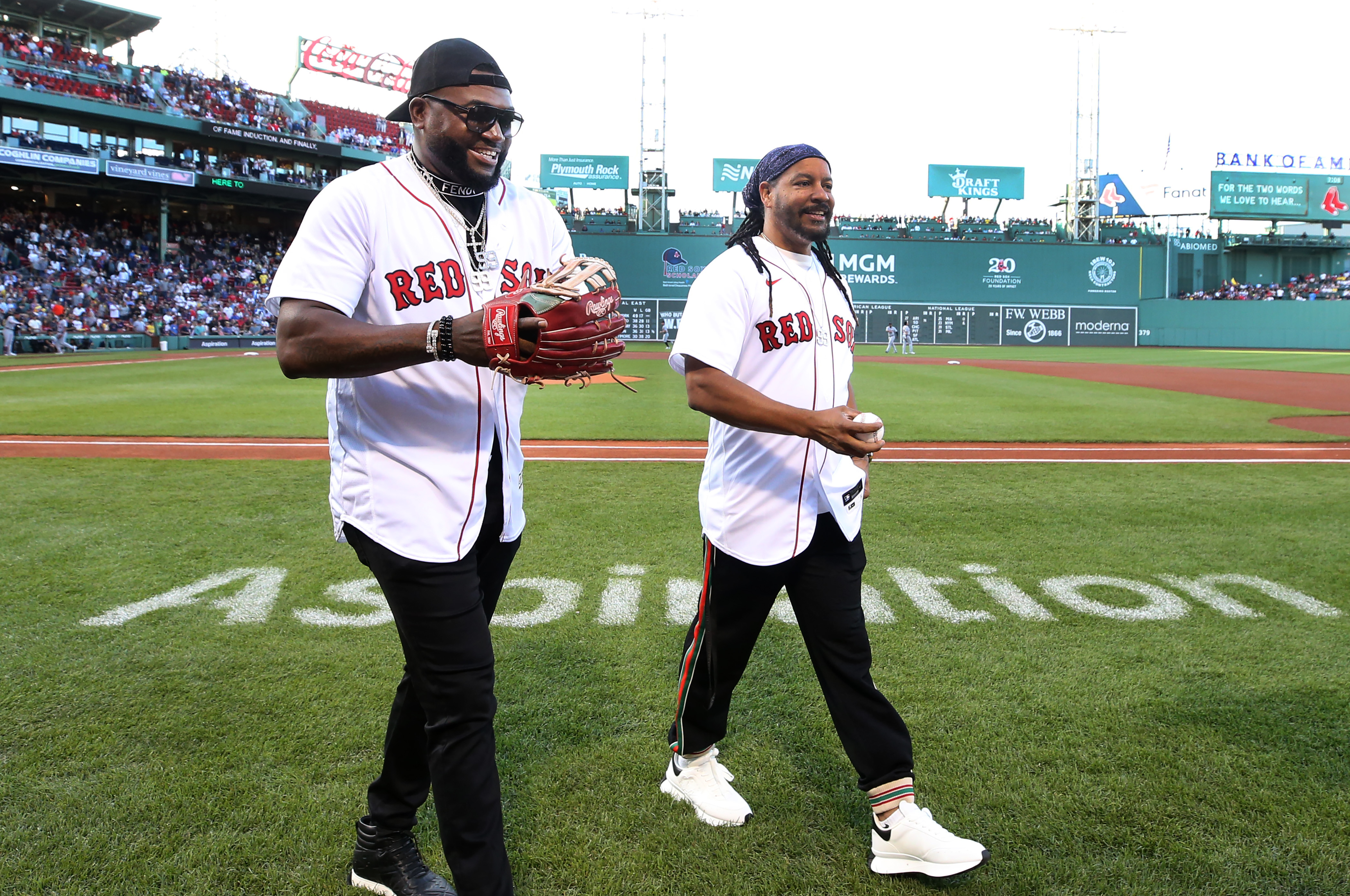 Gallery: Red Sox hall of famer Manny Ramirez honored with teammate