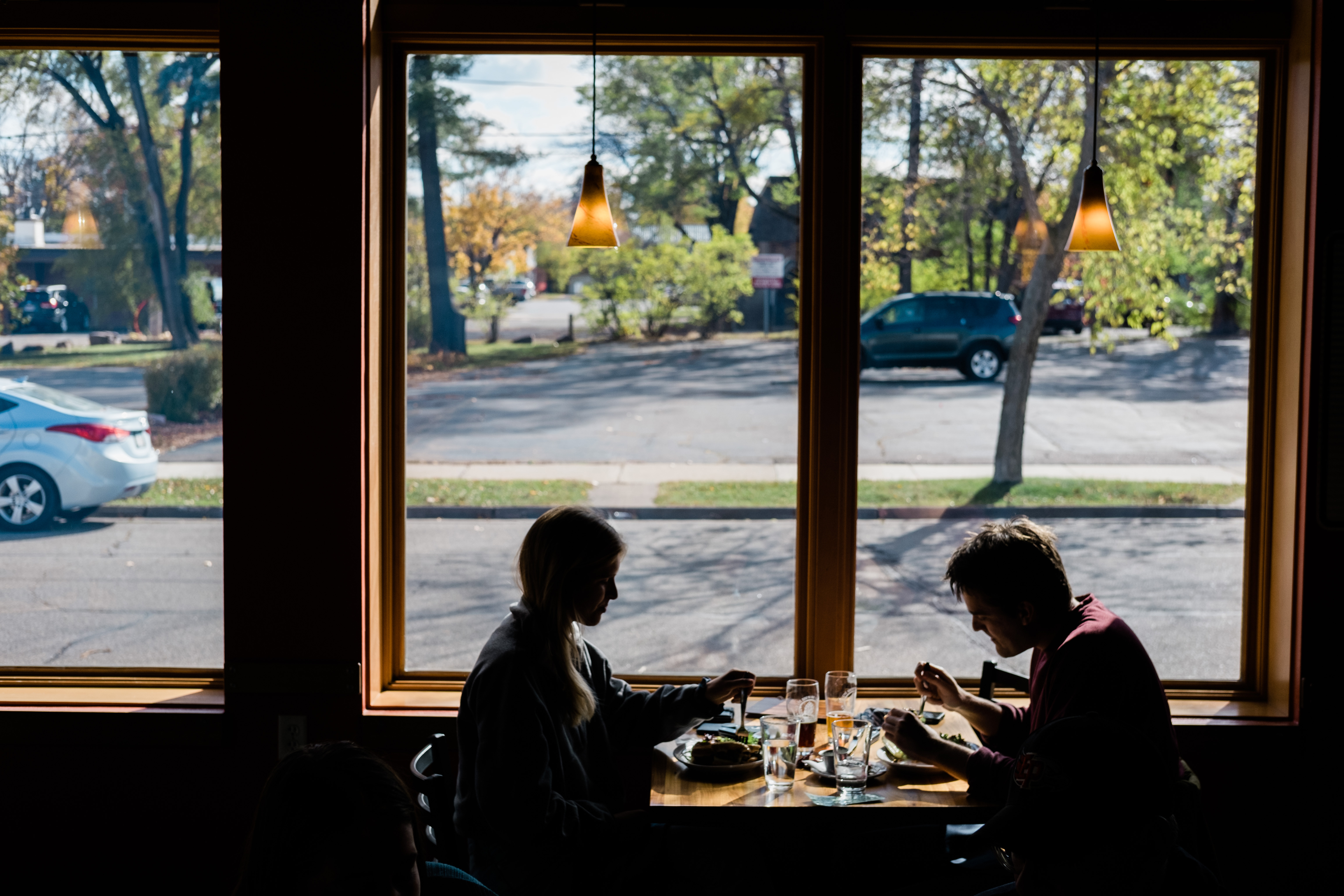 Diners at a restaurant in Wausau, Wis., Oct. 15, 2020.
