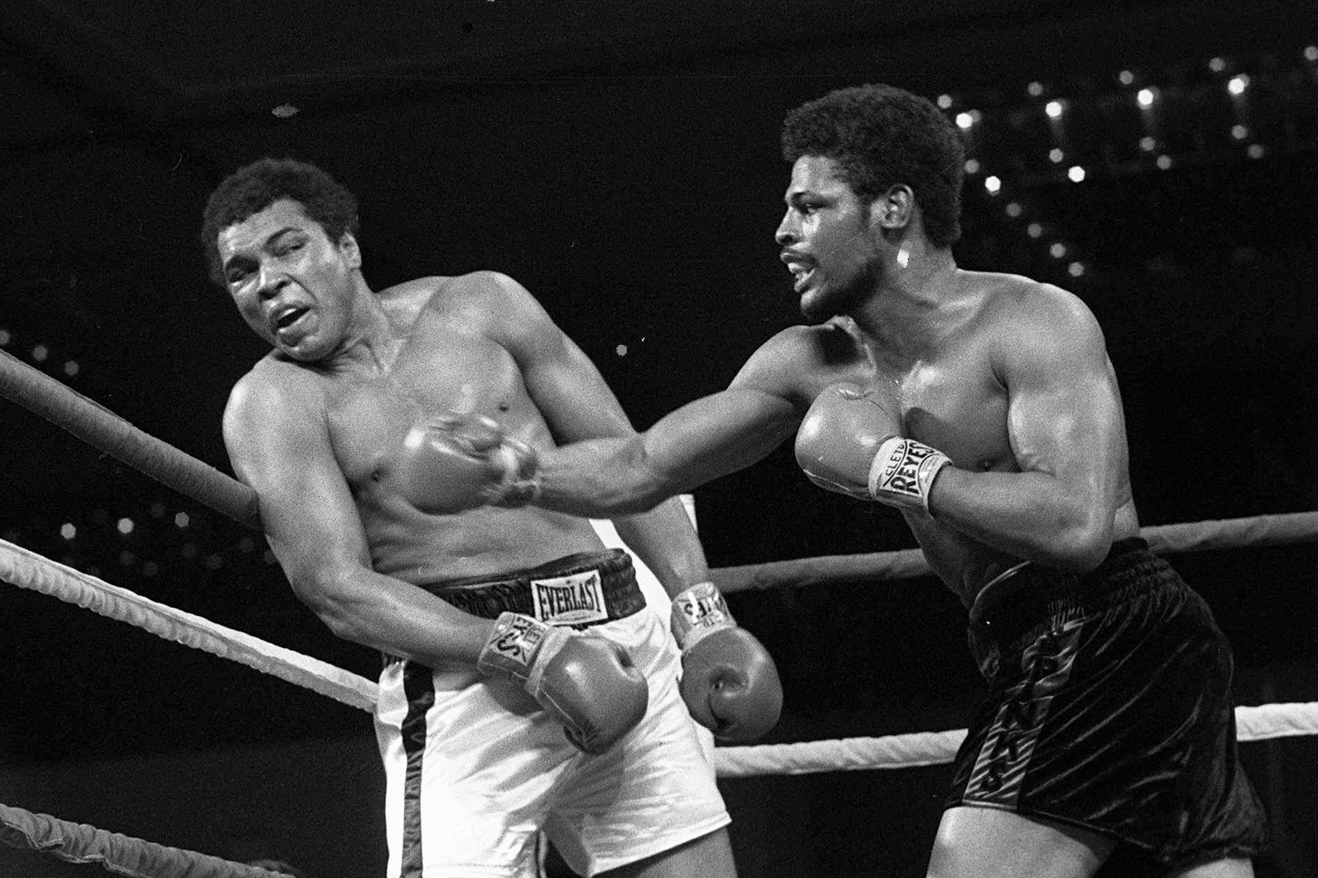 In only his eighth professional fight, Leon Spinks (right) won a split decision over Muhammad Ali, one of the greatest upsets in boxing history.