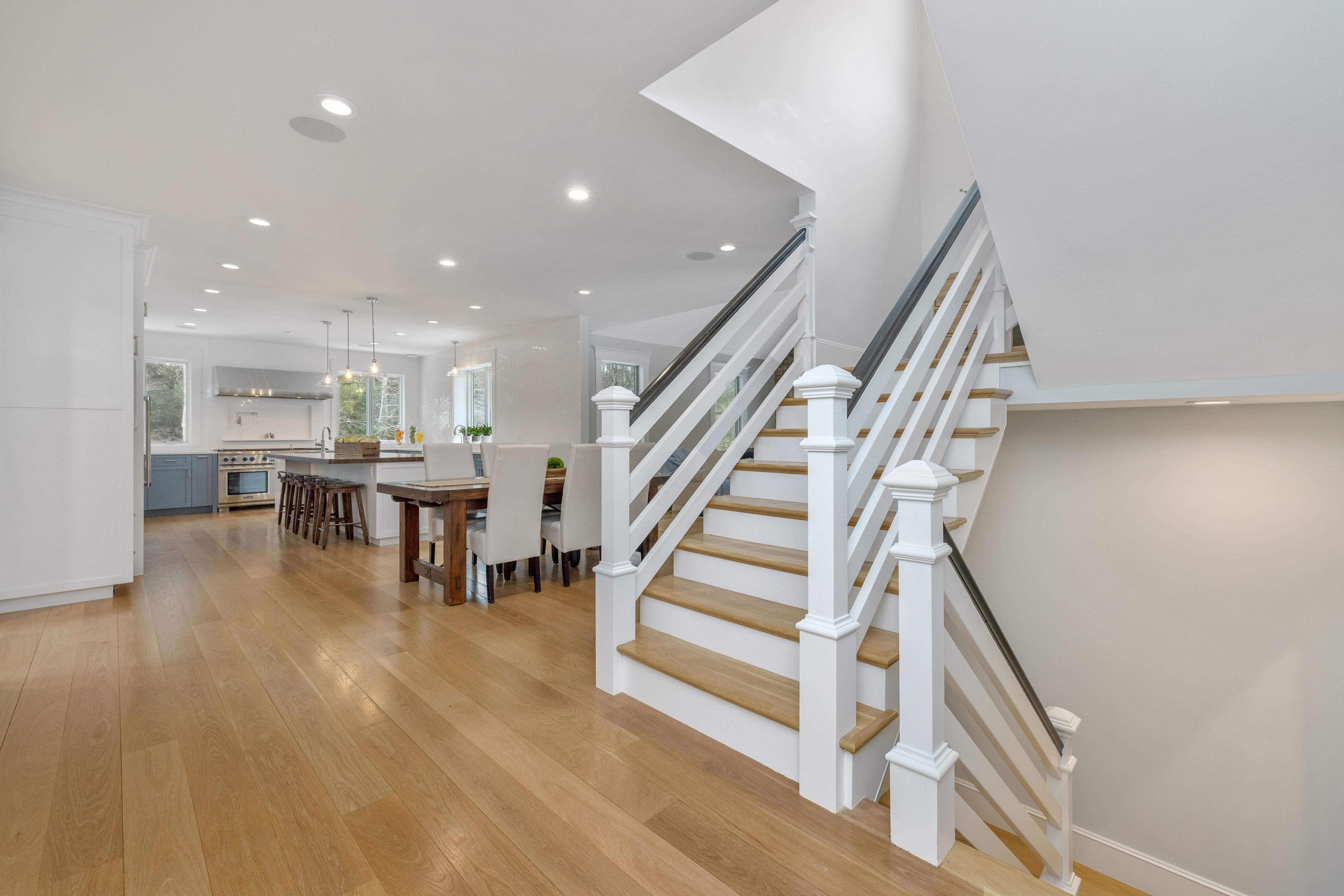 14-john-scott-blvd-norton-stairs