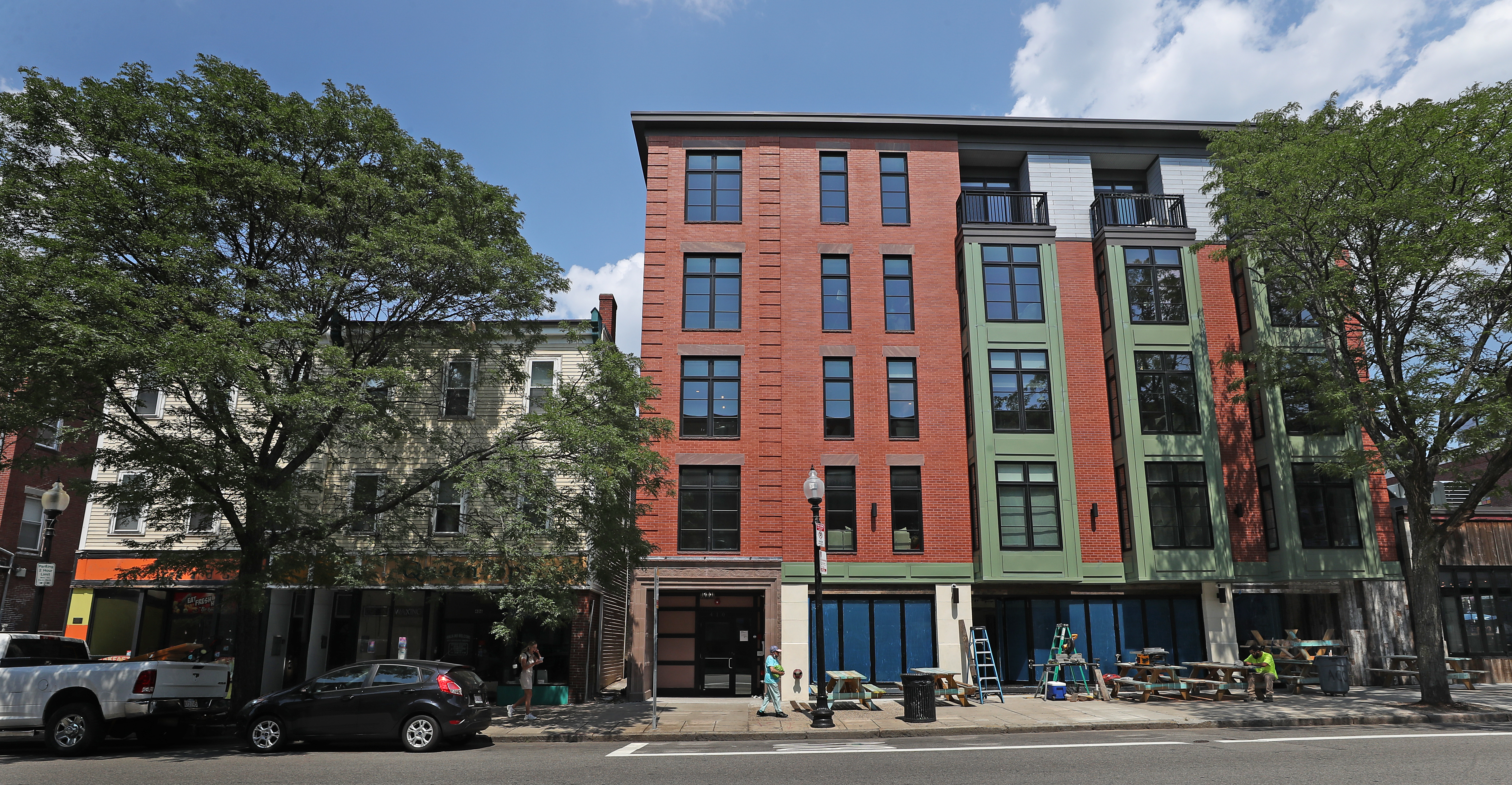 Buildings on 410 West Broadway in South Boston and the building to the left (west) of it at 400 West Broadway. The two buildings were in a zoning dispute.
