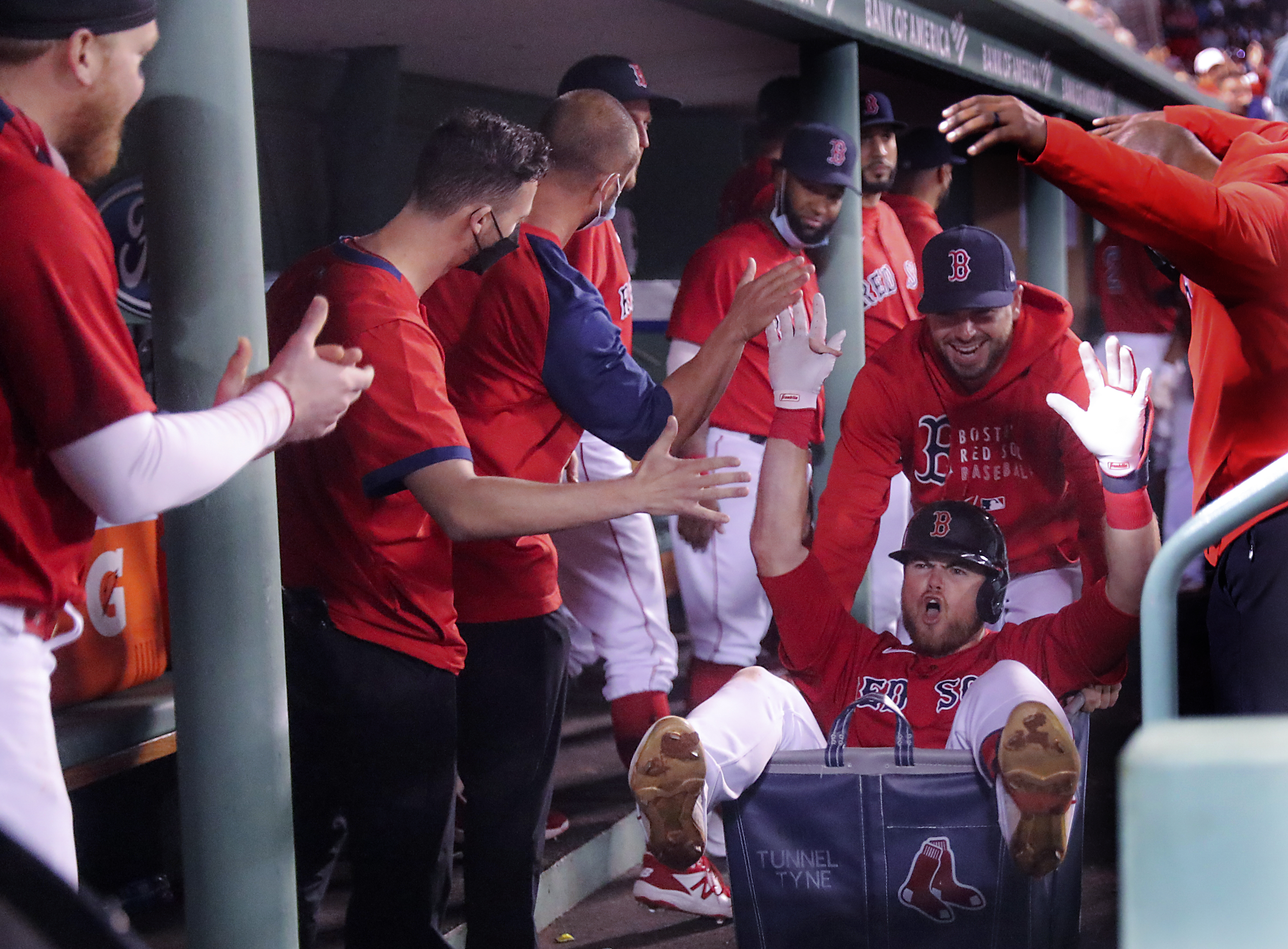 Wounded Red Sox Rafael Devers and J.D. Martinez are inflicting pain on the  Astros - The Boston Globe