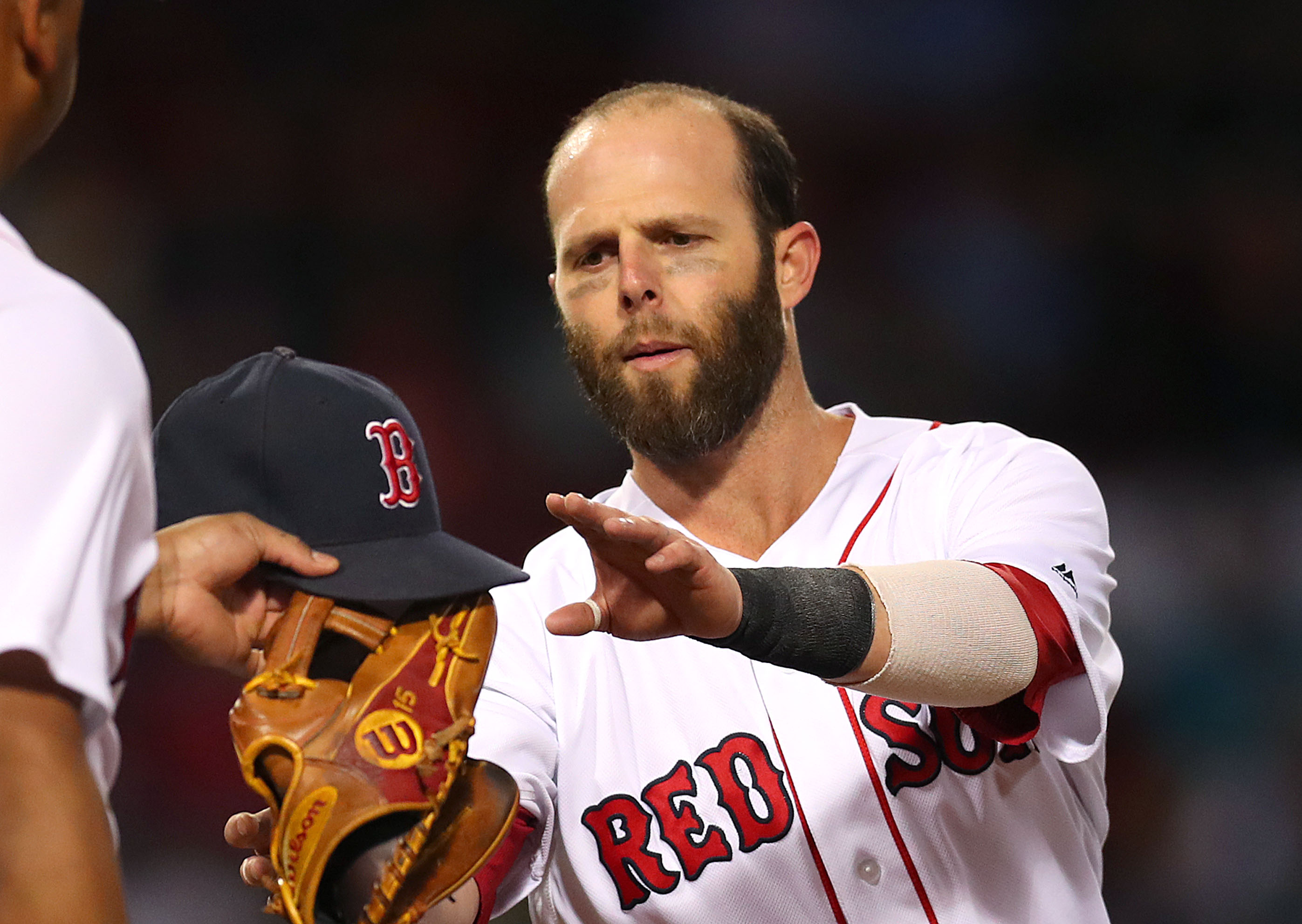 Giants' new manager Gabe Kapler and his staff eschew the chew and the brews