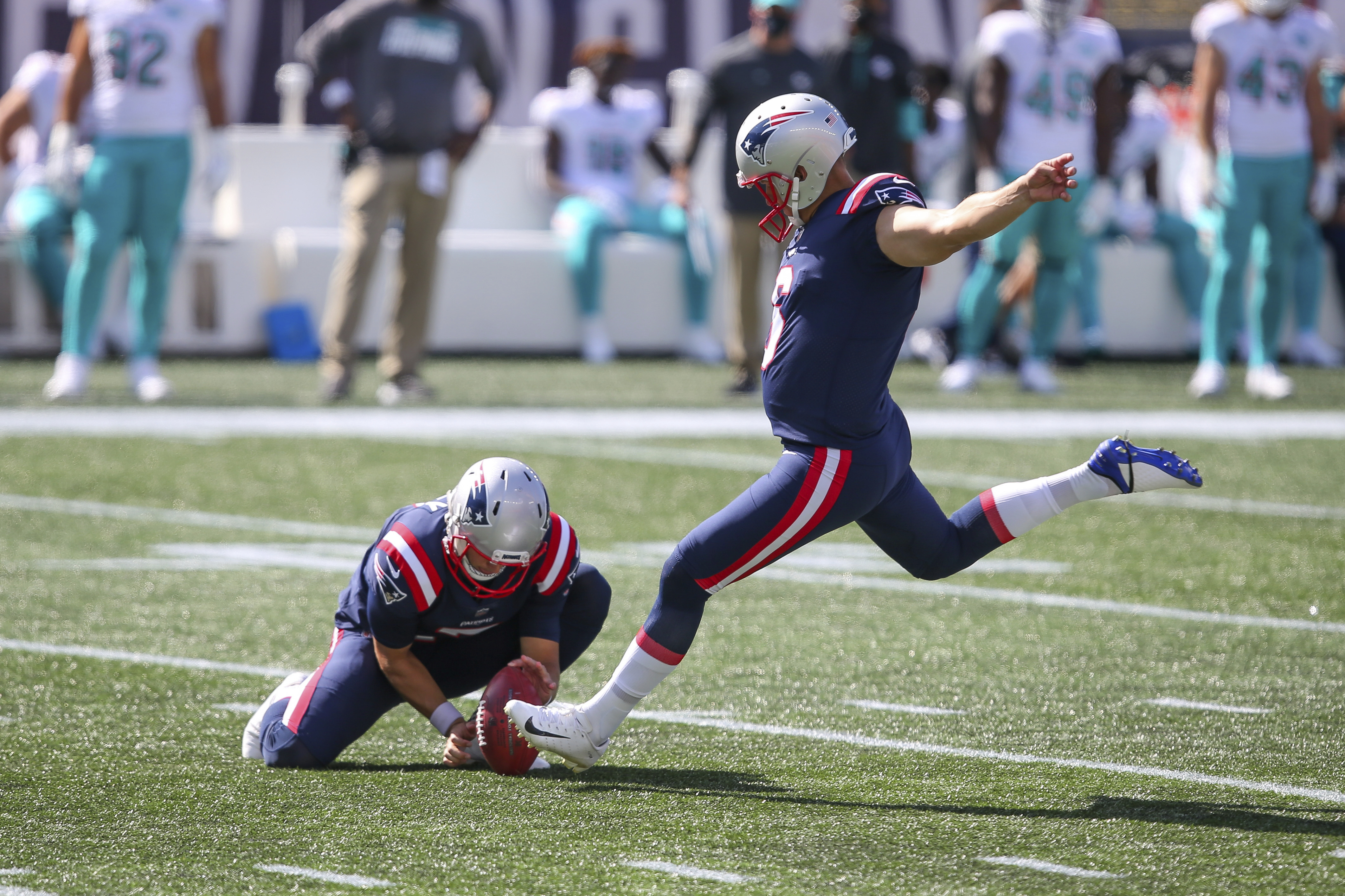 Cam Newton: Patriots' 'excuse basket is running real low' entering Week 7  matchup vs. 49ers - The Boston Globe