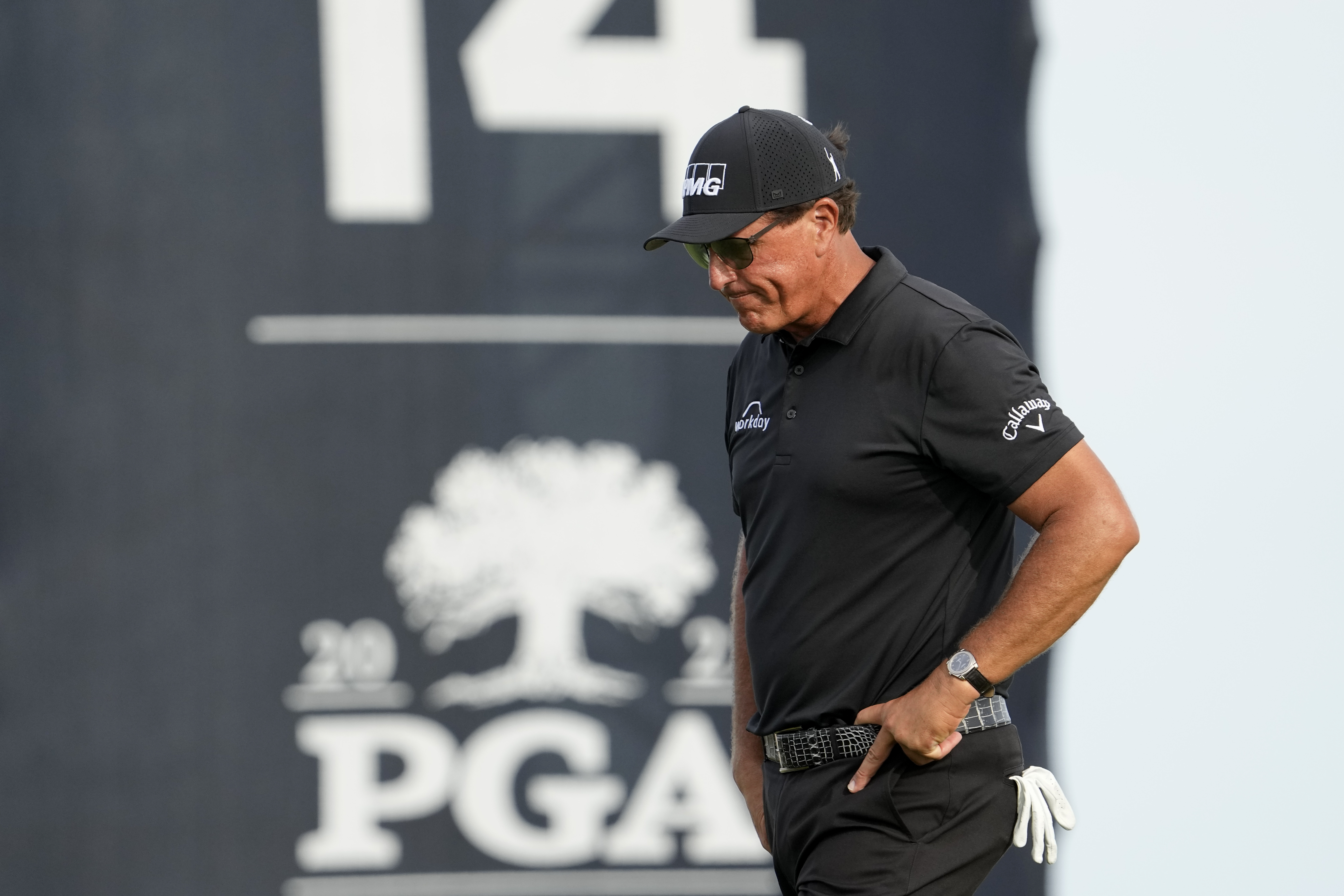 Phil Mickelson is out of the Masters this year - The Boston Globe
