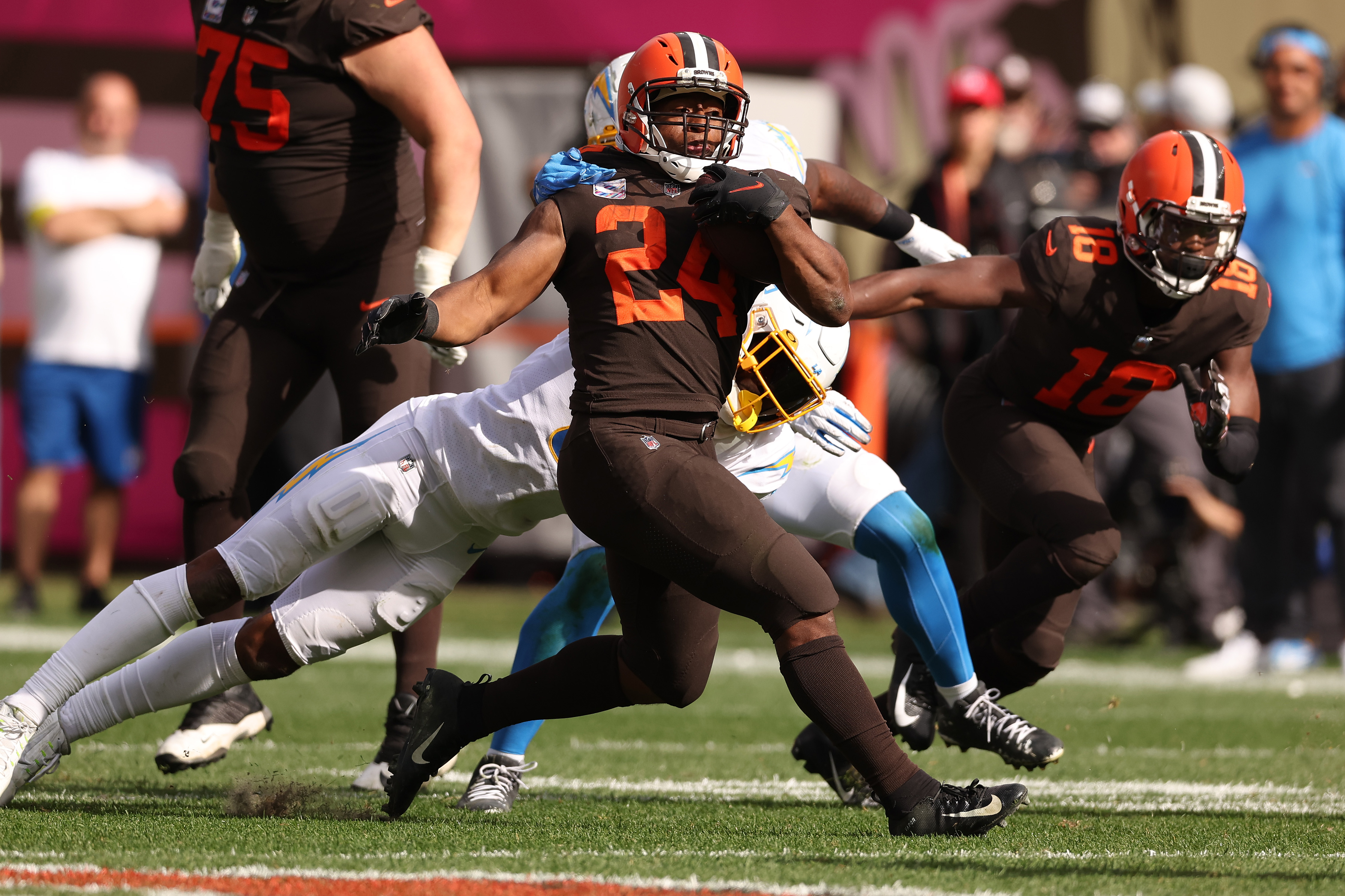 Nick Chubb says Browns' run-first identity thrives on broken tackles