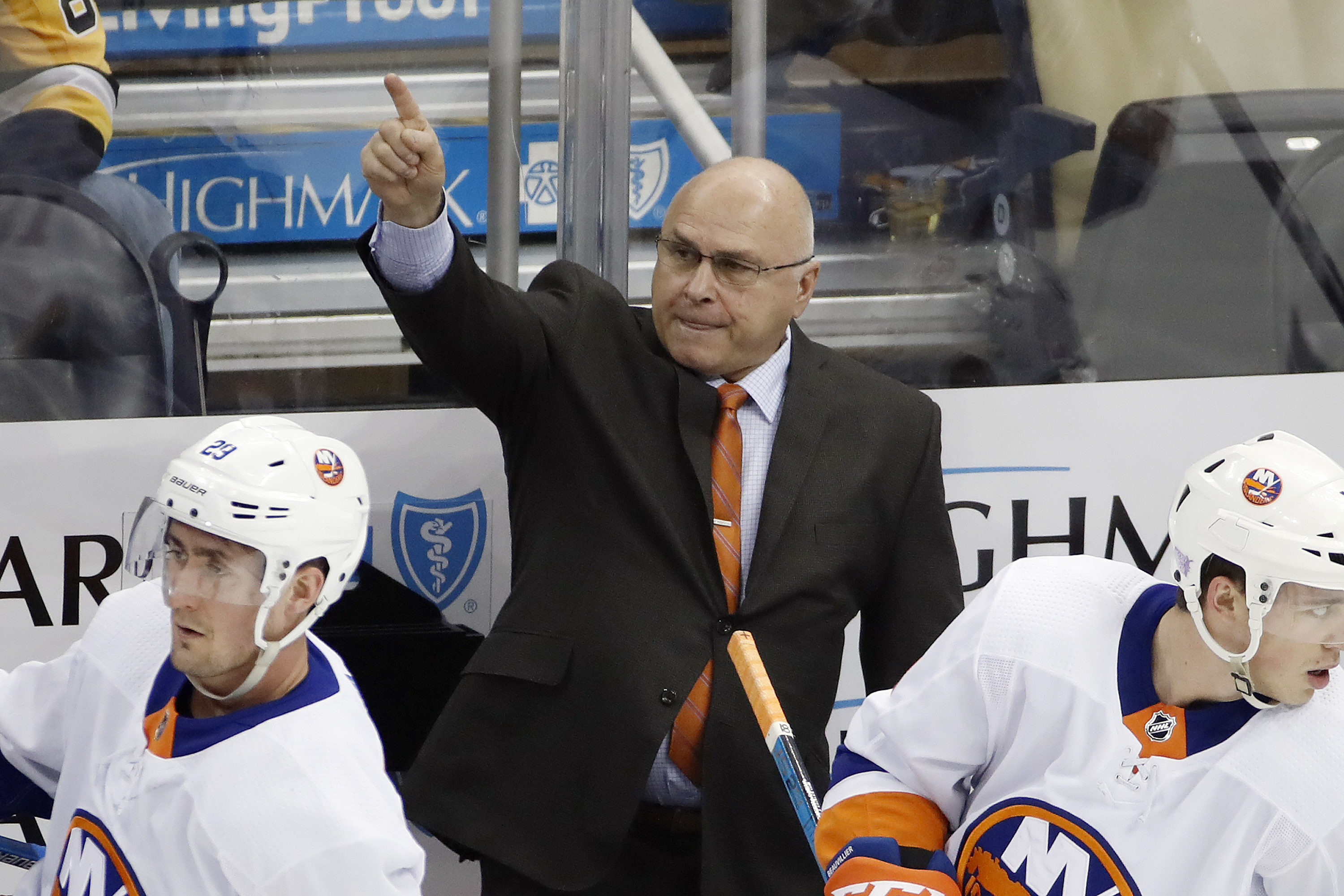 Will Barry Trotz and the Islanders continue their playoff push?