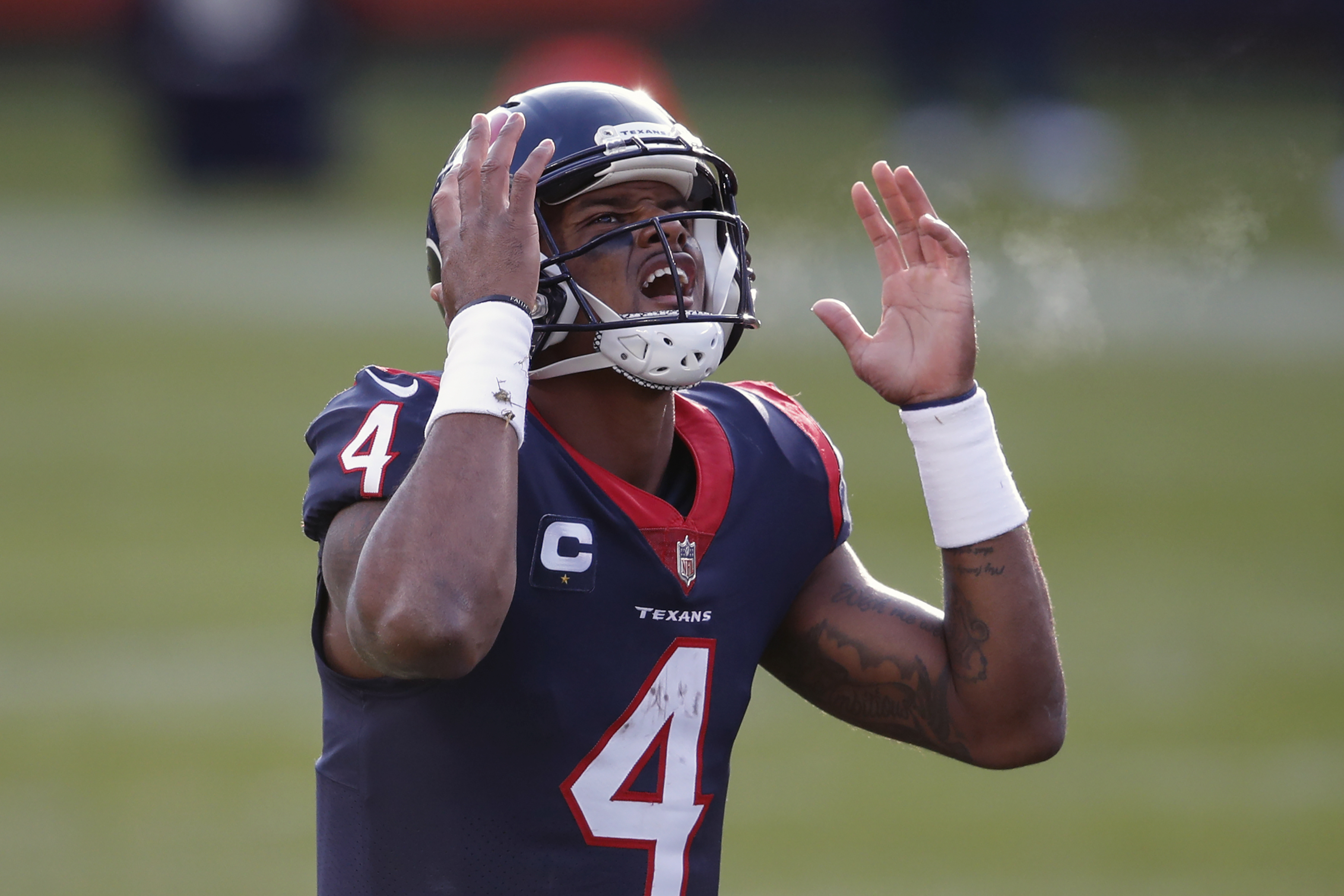 Disgruntled Deshaun Watson reportedly requests trade from Houston