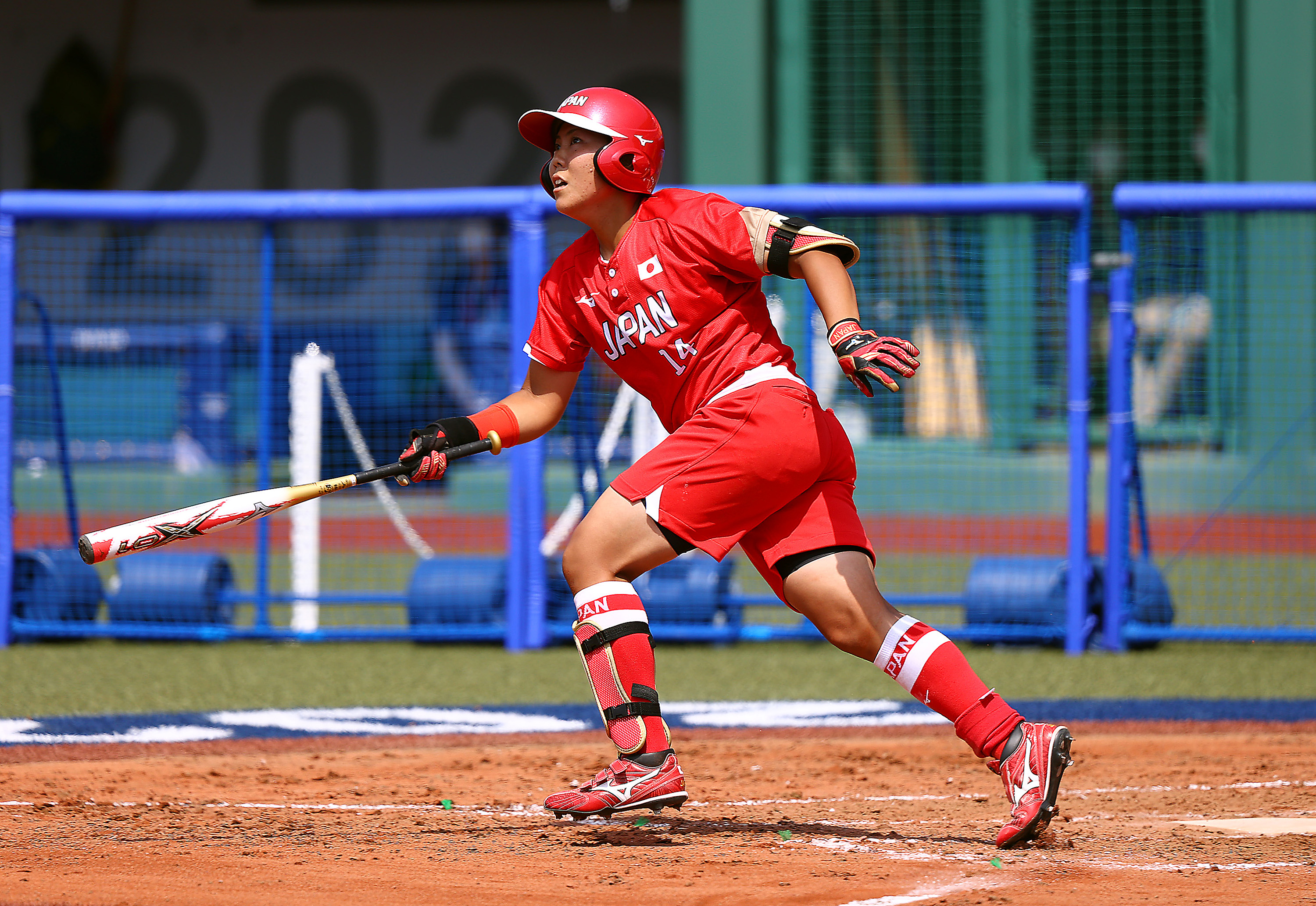 USA softball shuts outs Australia, advances to gold medal match