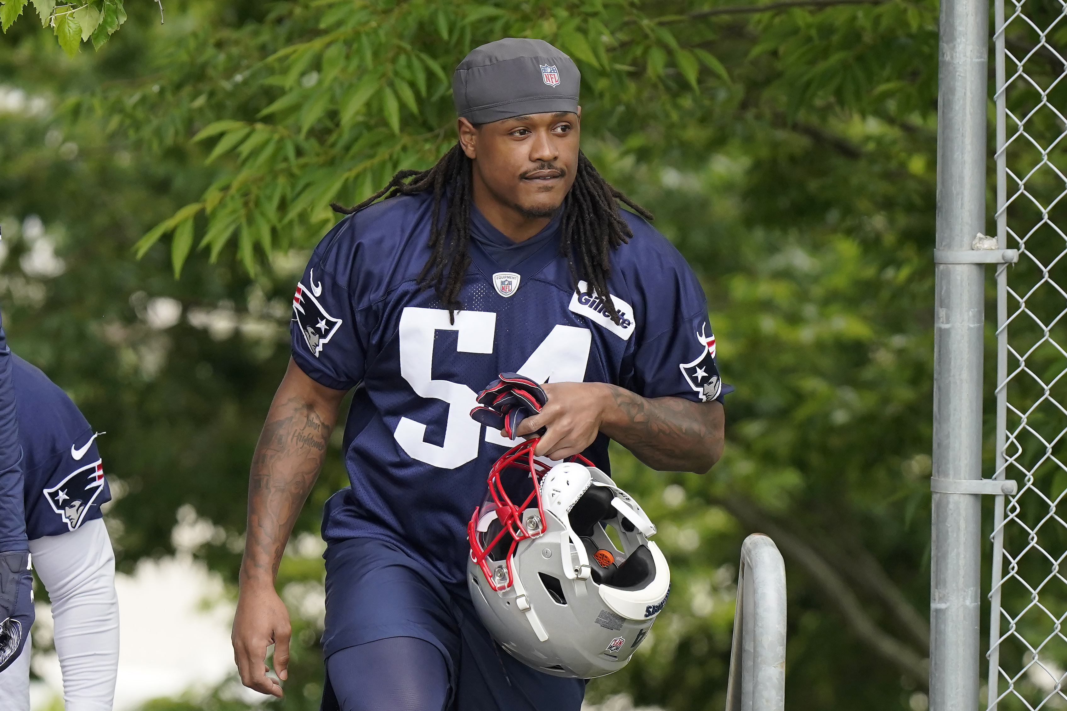 Patriots' Dont'a Hightower is at minicamp to play football, and he can't be  any clearer - The Boston Globe