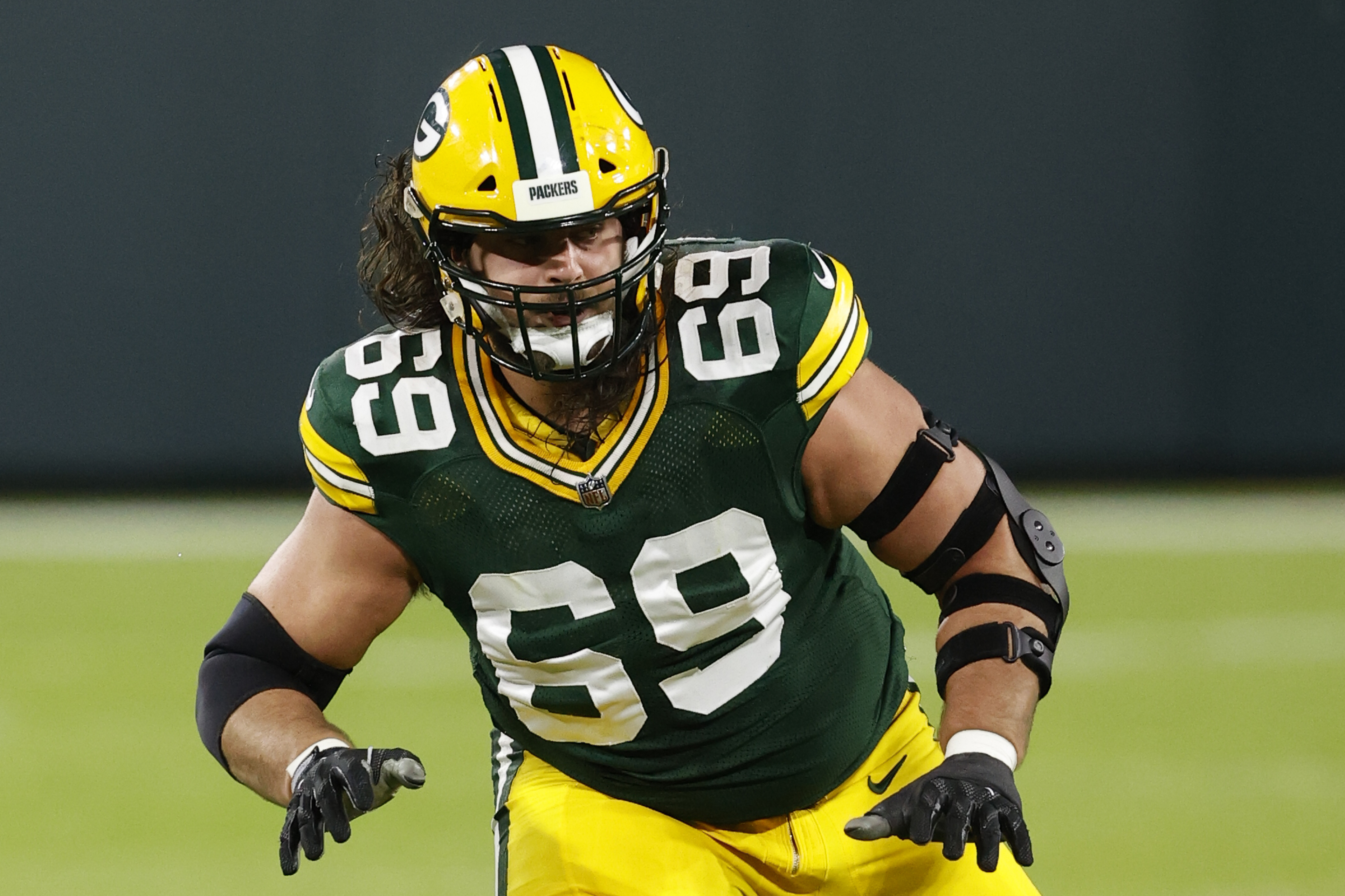 Former Packers offensive lineman JC Tretter retiring from NFL