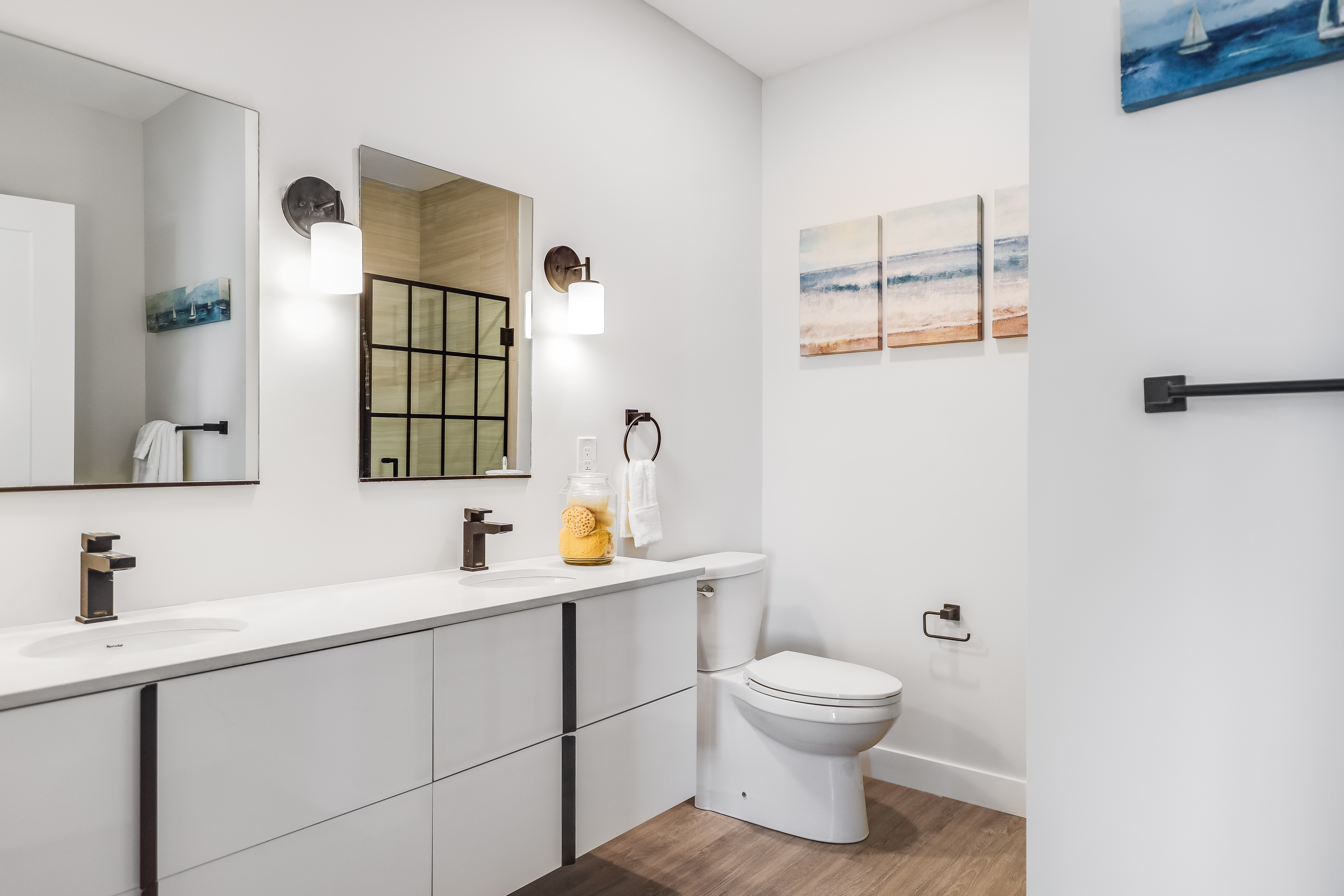 sedna-matt-surette-primary-bath-vanity