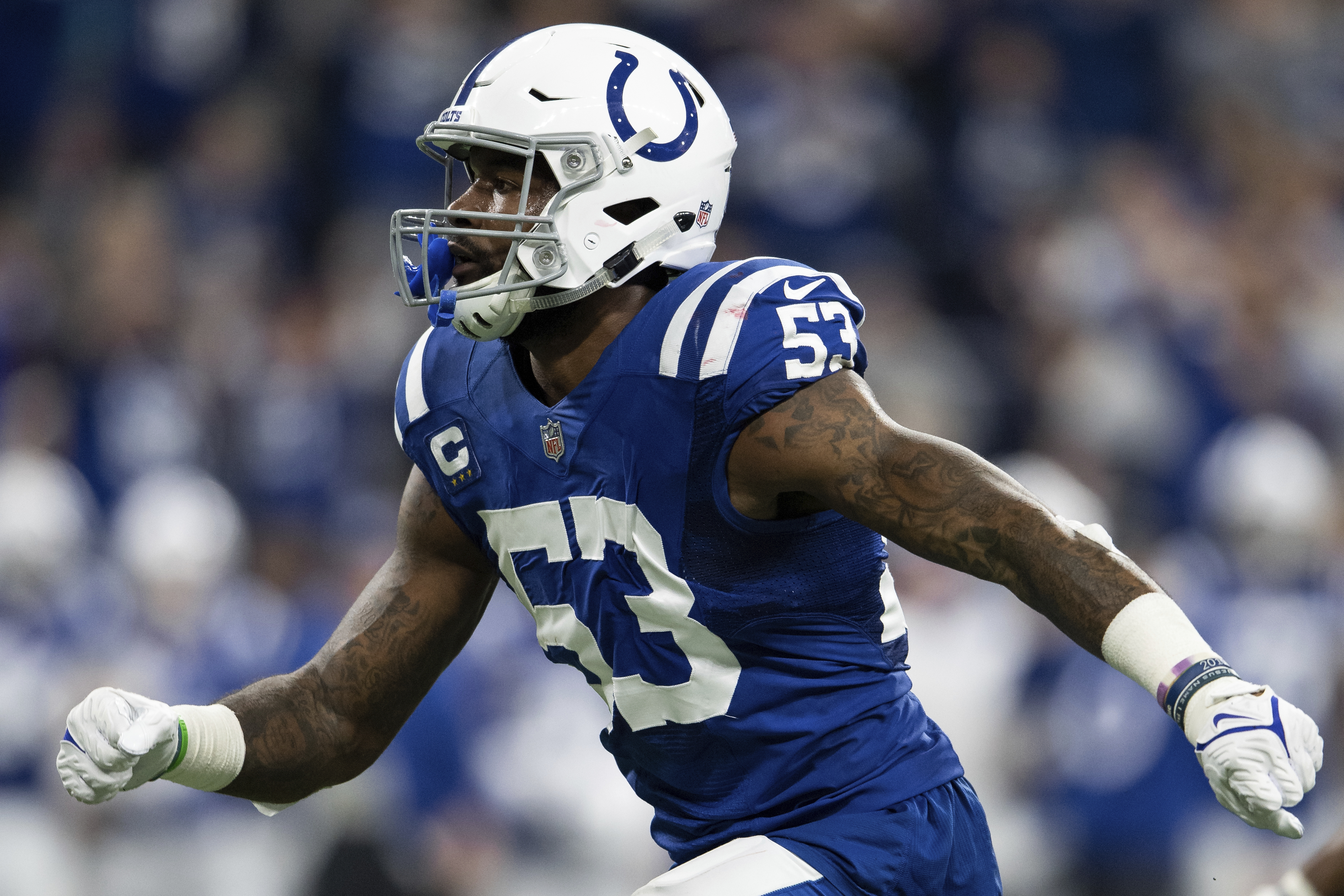 ESPN Ranks Colts' Darius Leonard as NFL's Best Inside Linebacker for 2022 -  Stampede Blue