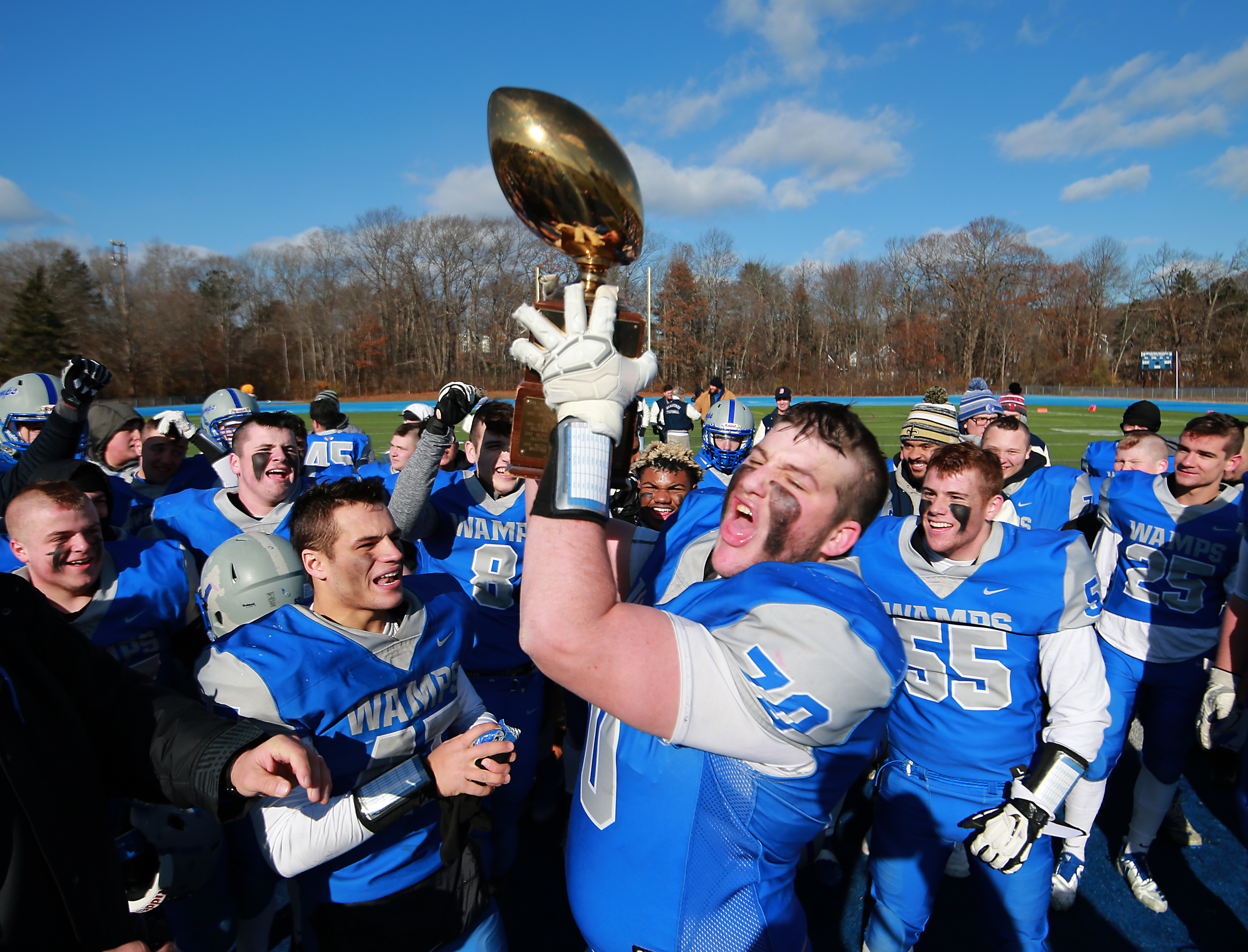 Thanksgiving Day high school football just isn't the same because of  current MIAA playoff format - The Boston Globe