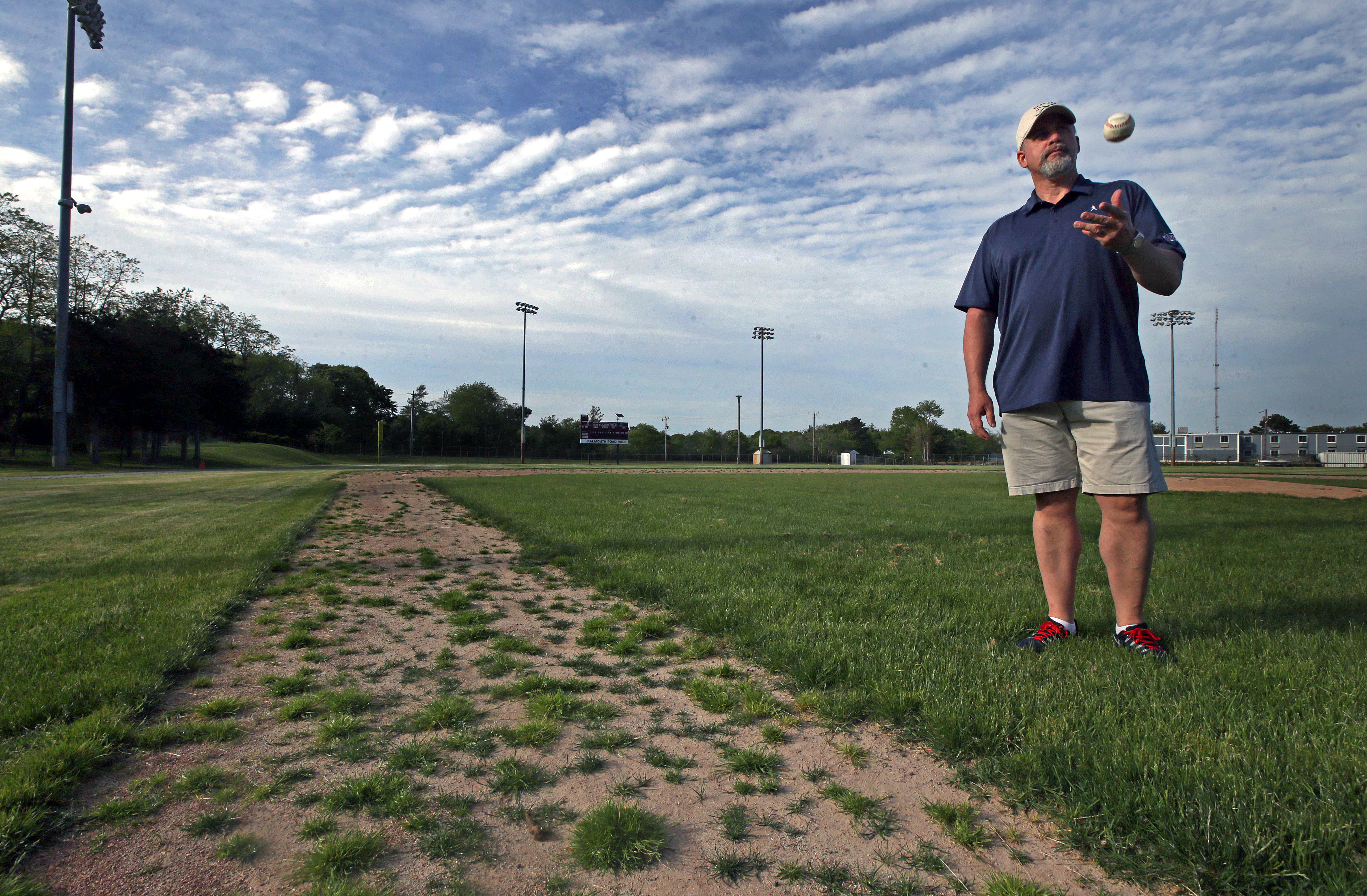 Light, member of Patriots HOF, loses bid for Foxborough School Committee