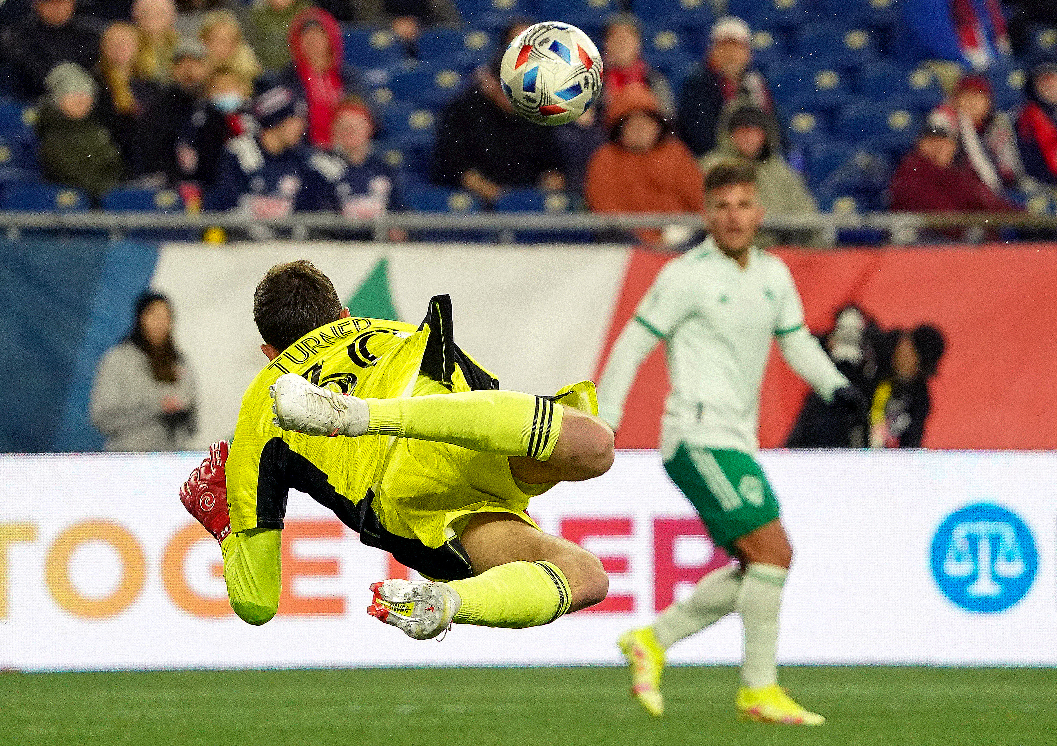 Very special Maciel makes MLS debut