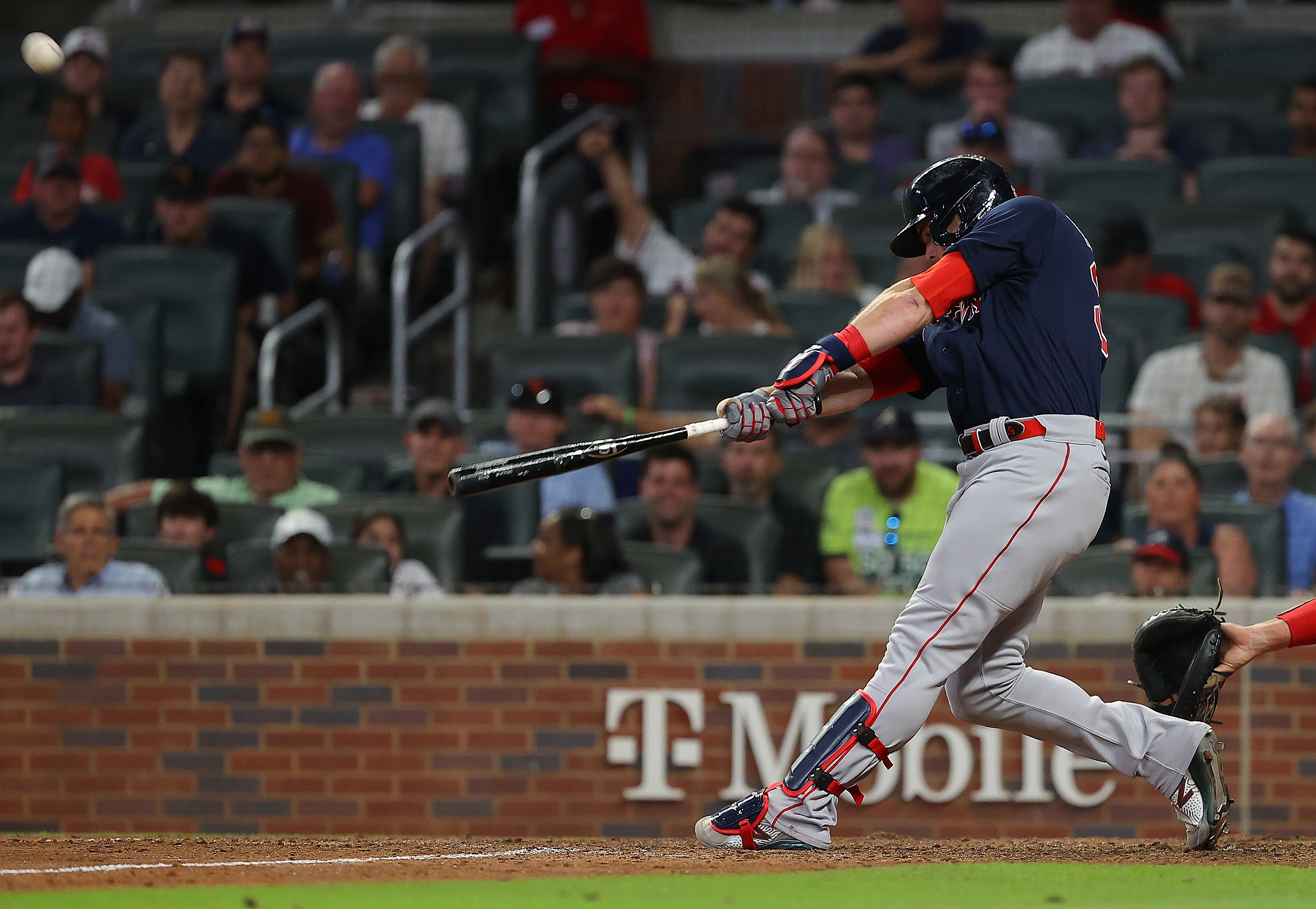 Red Sox complete comeback to defeat Braves