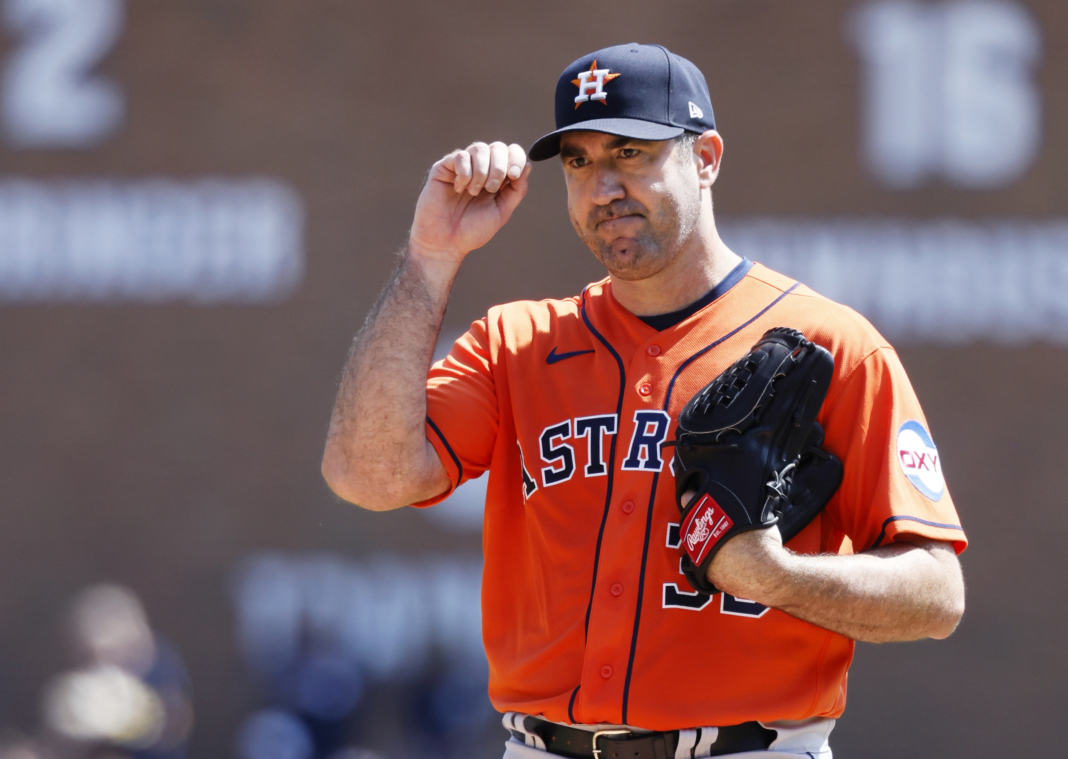 Justin Verlander sharp as Astros rout Tigers before heading to