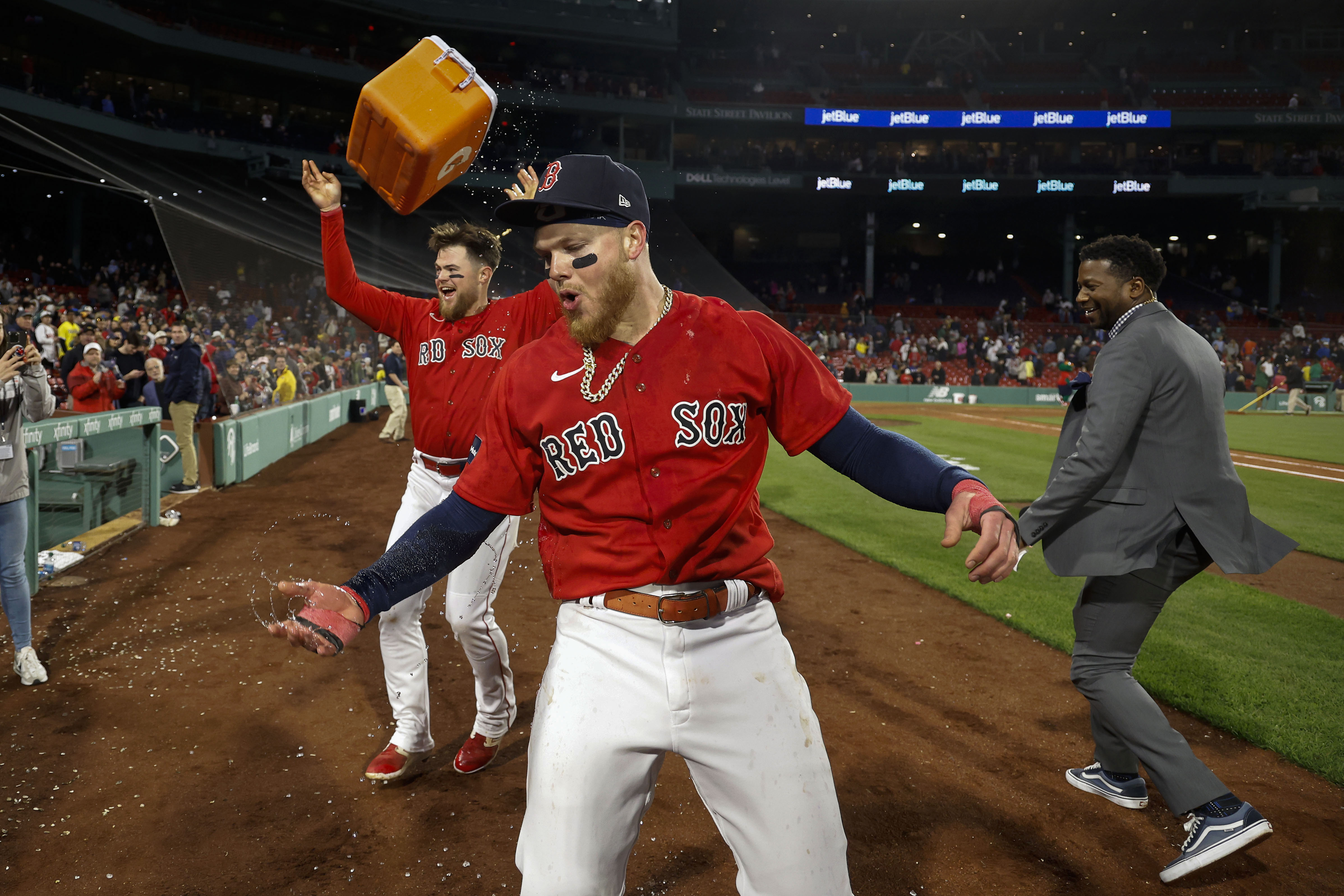 Thanks to Alex Verdugo's late-game heroics, the Red Sox are