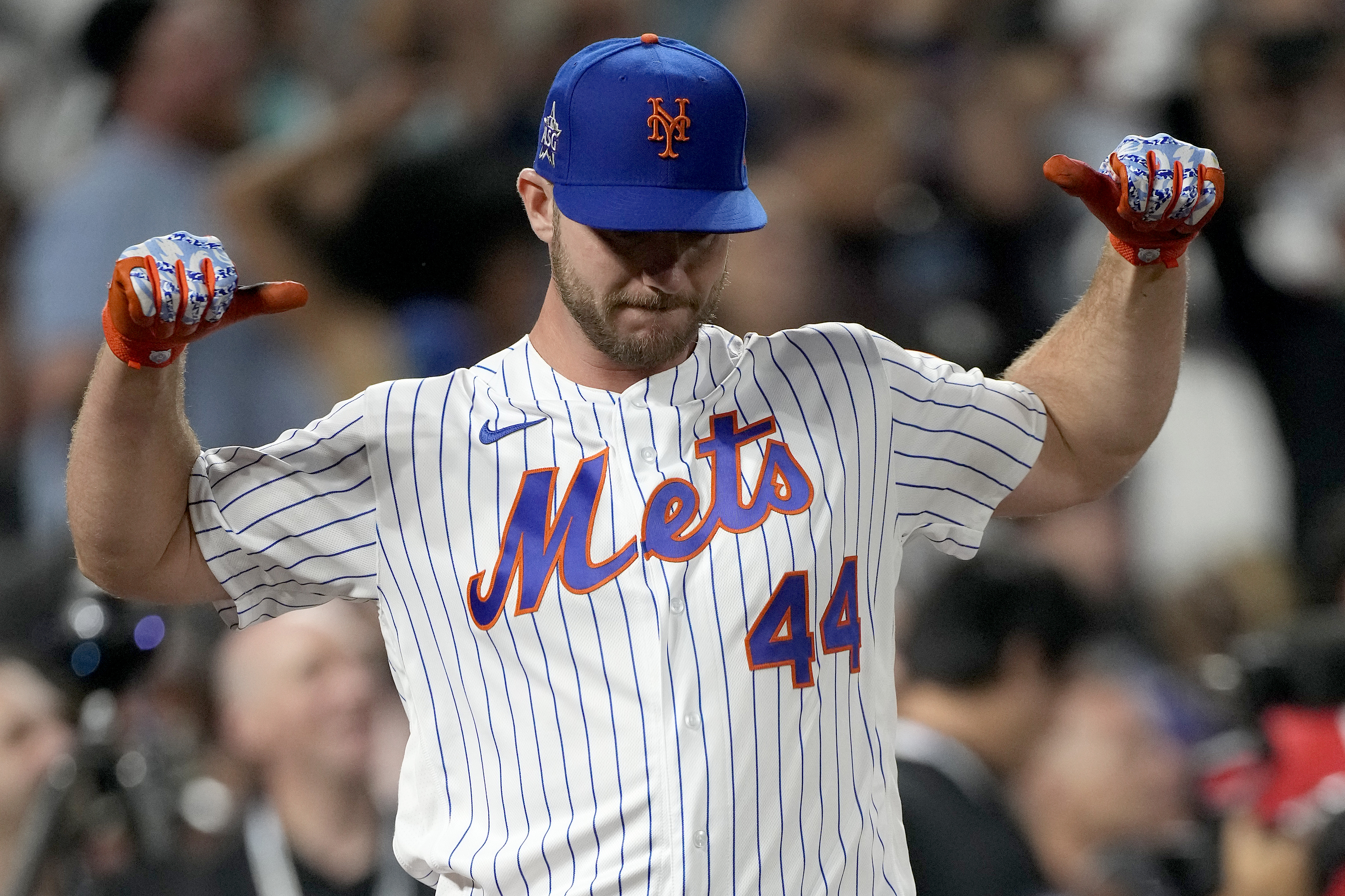 Mets' Pete Alonso tops Trey Mancini to win Home Run Derby - The