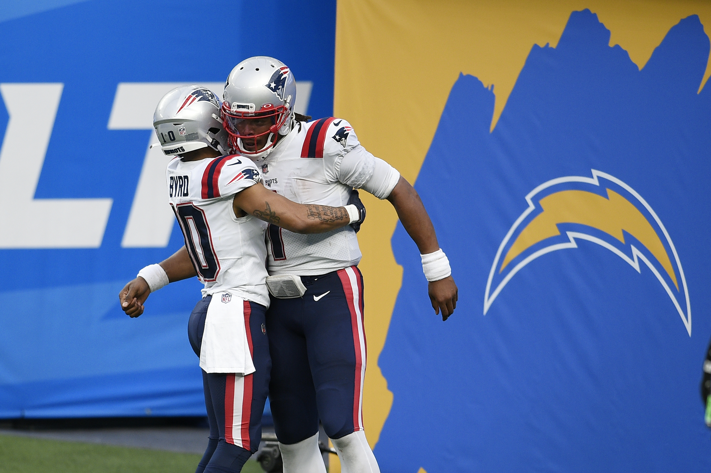 Patriots took some hits in secondary vs. Chargers with injuries to Jonathan  Jones and J.C. Jackson - The Boston Globe