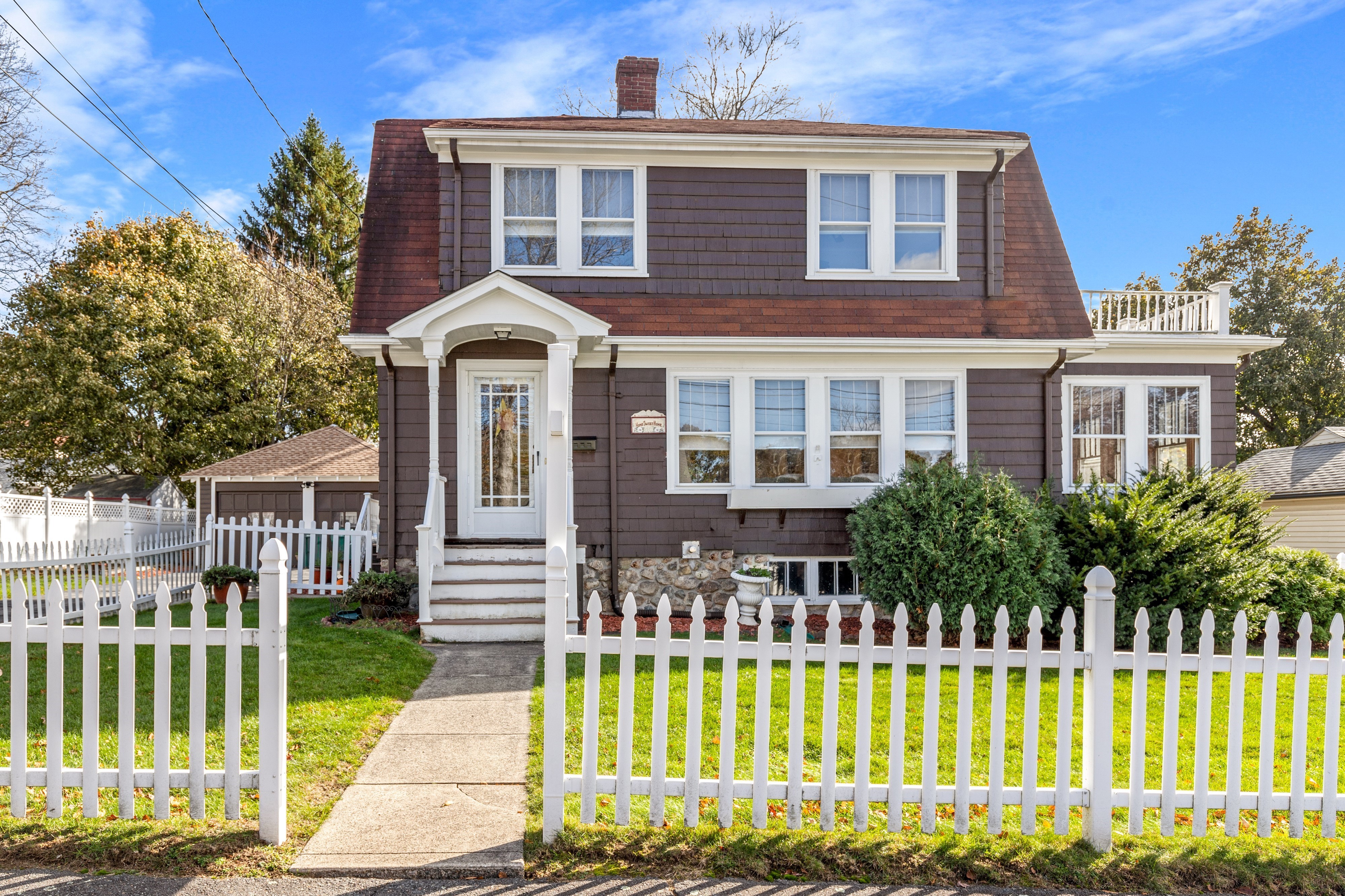 36 1ST STREET / NORWOOD