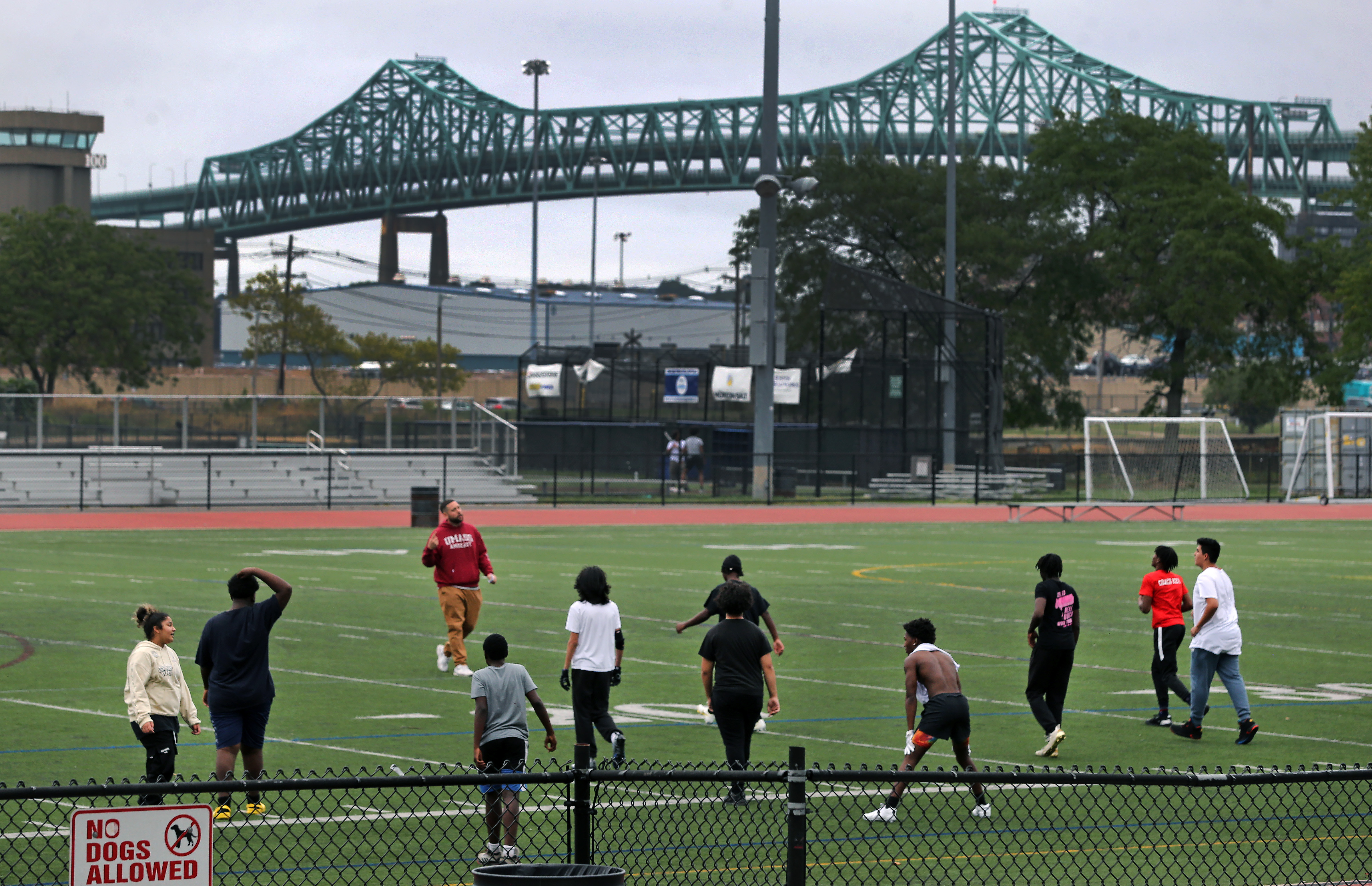 Hops donate $300,000 for Glencoe turf field