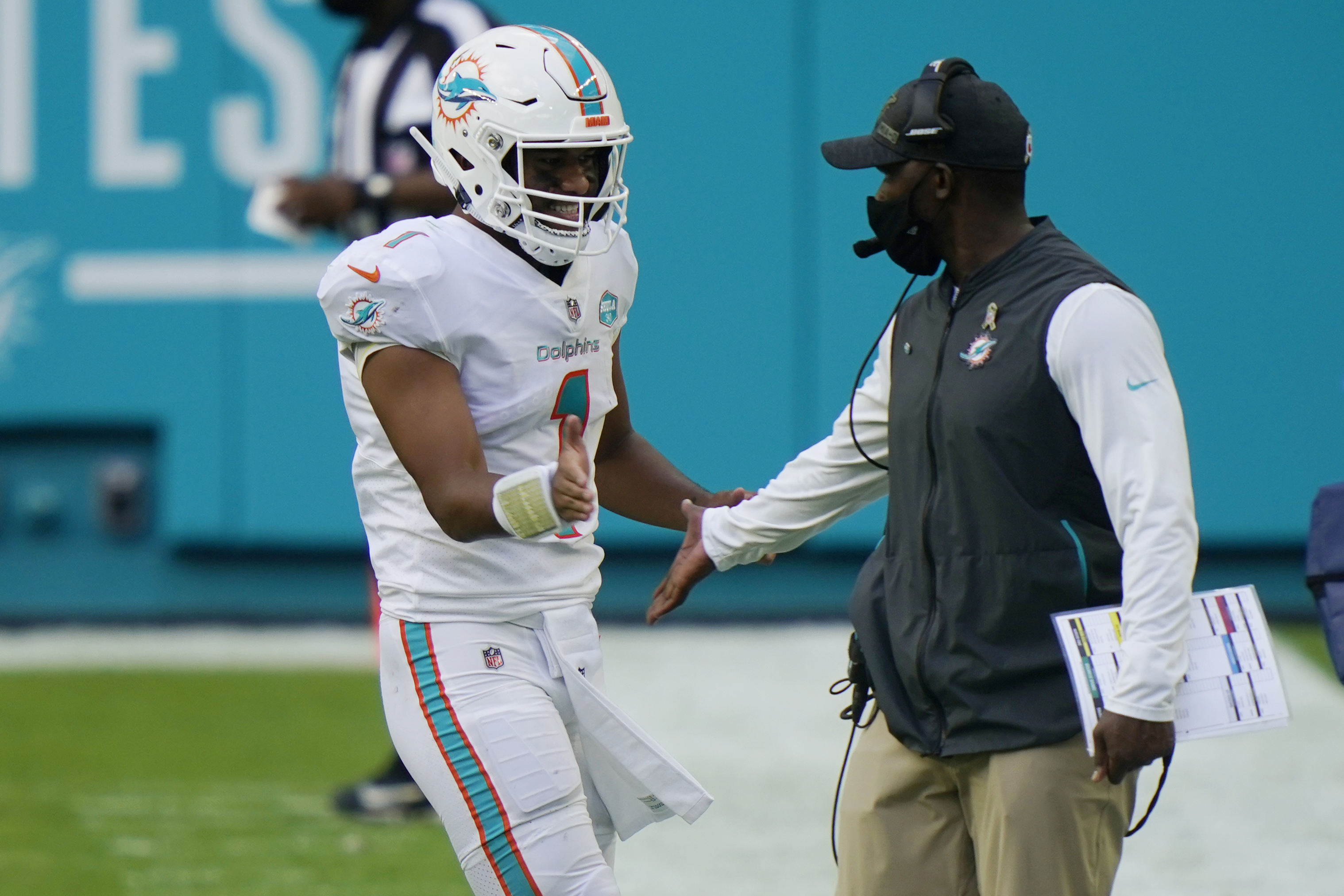 Miami Dolphins defensive back Eric Rowe (21) looks to defend