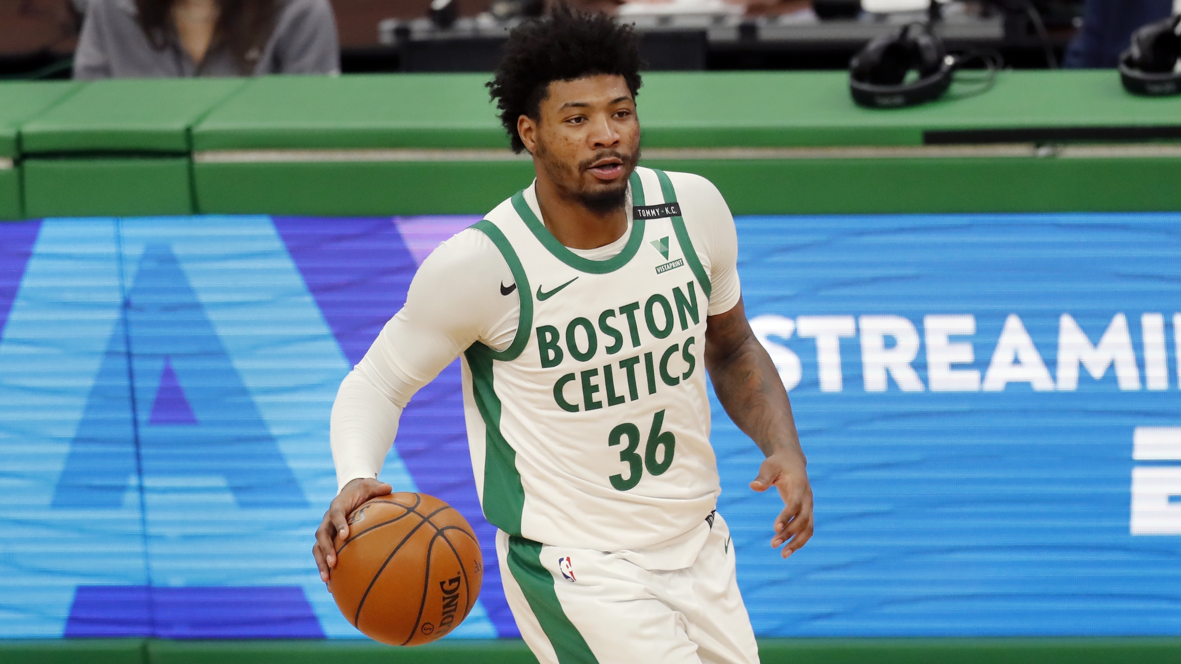 Don't expect an early comeback by Marcus Smart - The Boston Globe