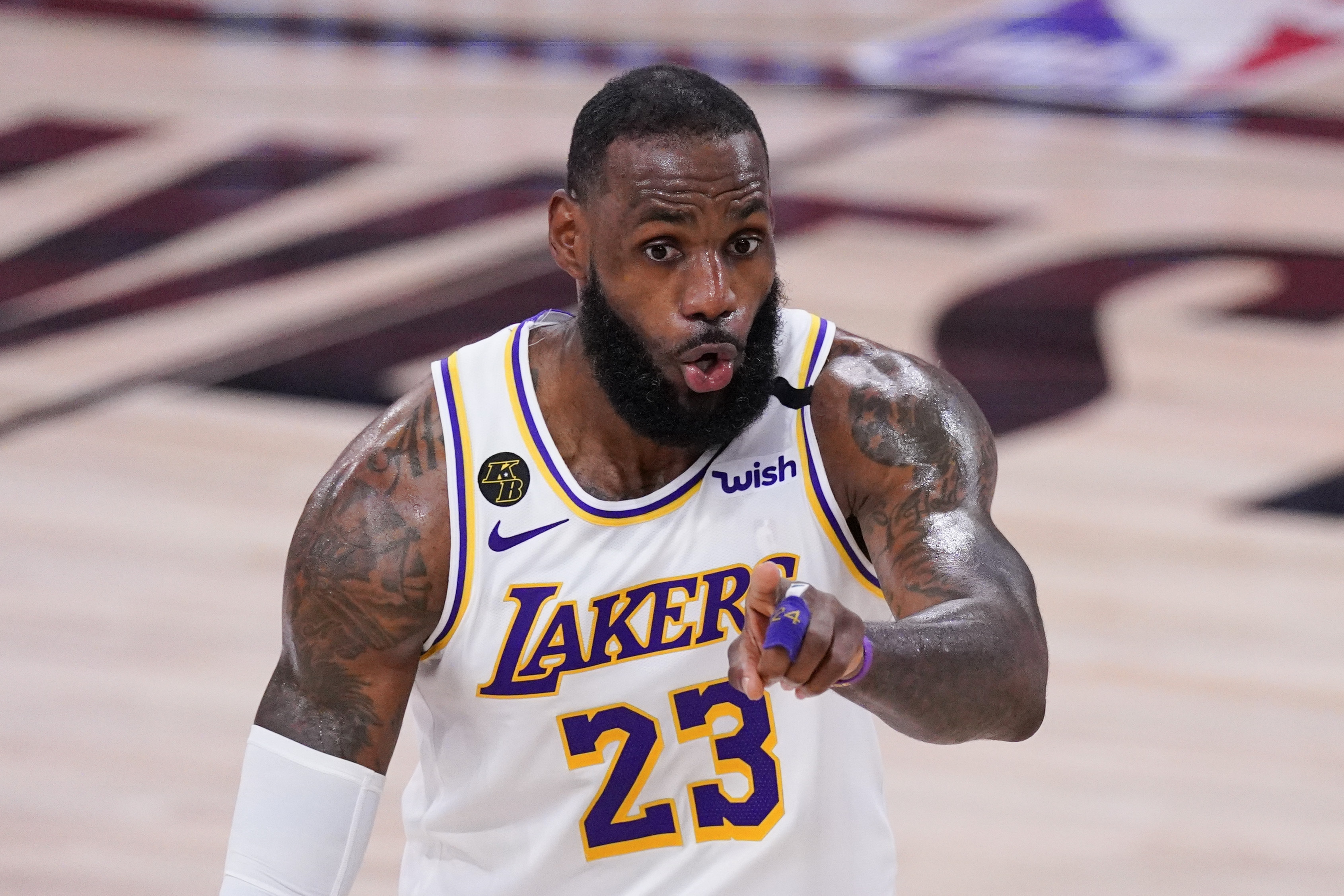 LeBron James makes a bold statement after Lakers' Game 4 defeat
