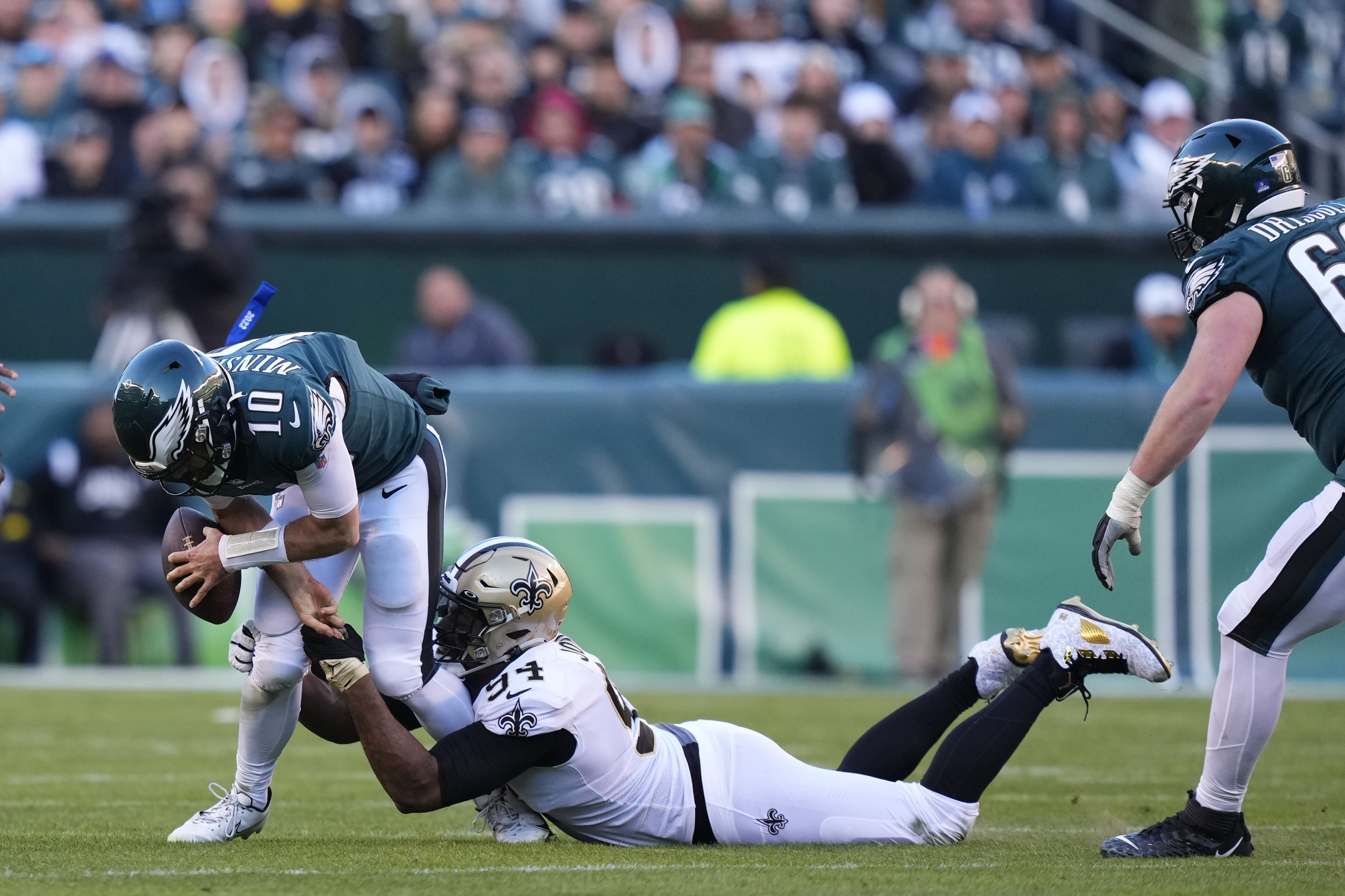 Eagles QB Gardner Minshew reacts to pick-6 after loss to Saints