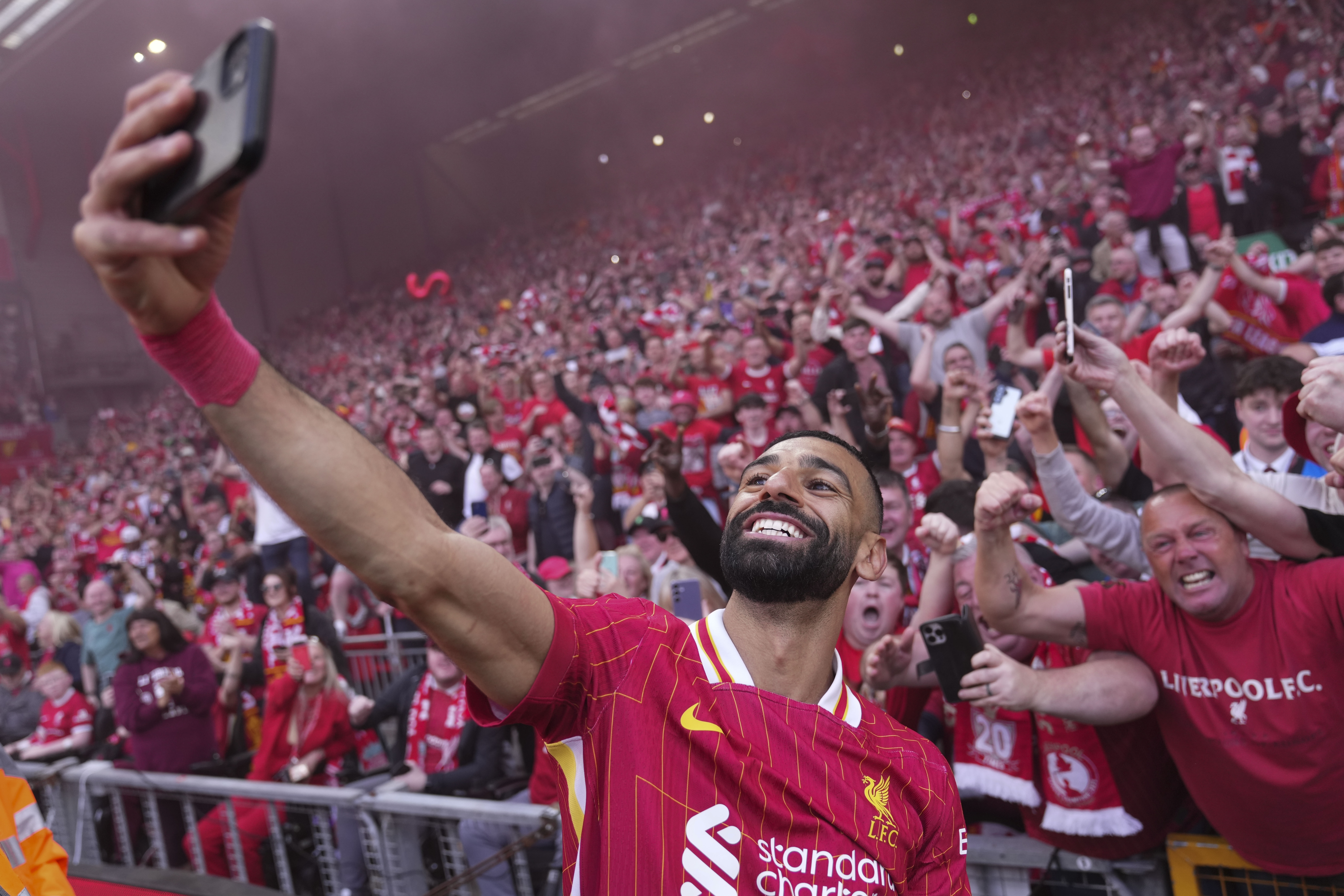 Liverpool 5, Spurs 1: Reds lock up record-tying 20th English championship