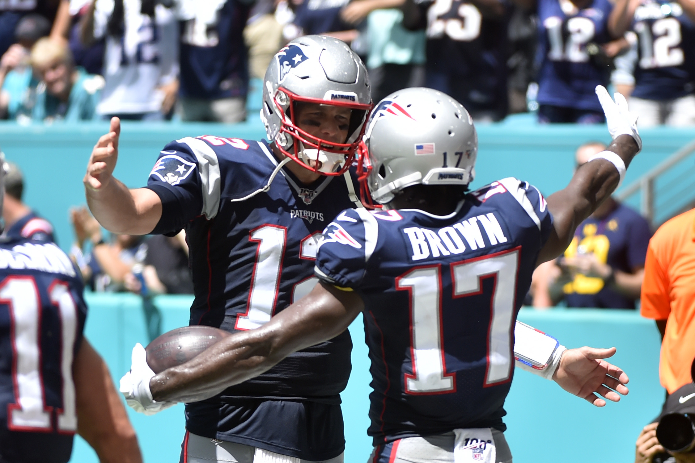 Tom Brady Led All NFL Players In Jersey Sales In 2018 - CBS Boston