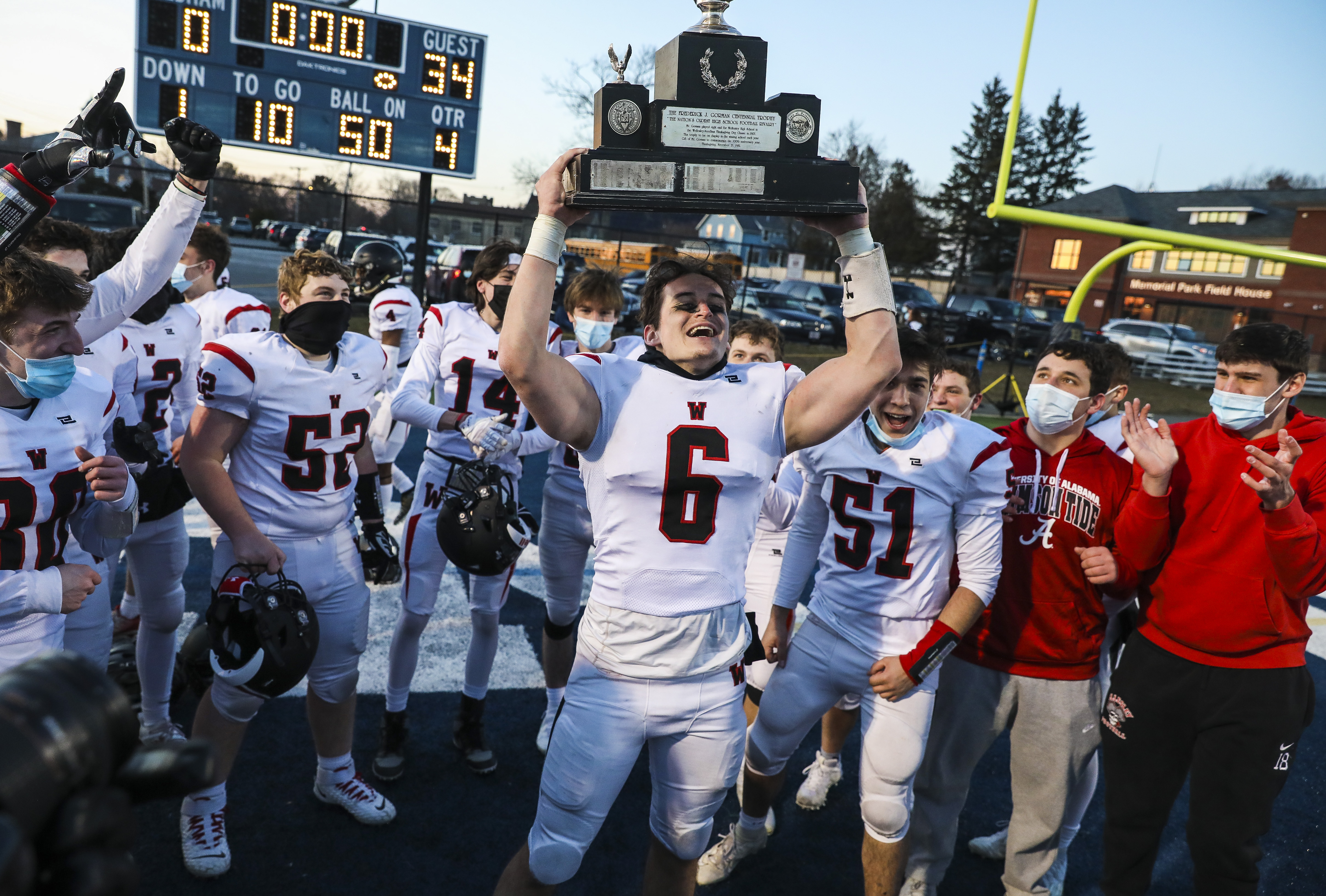 No high school games on Thanksgiving Day? Yes, it's historic - The Boston  Globe