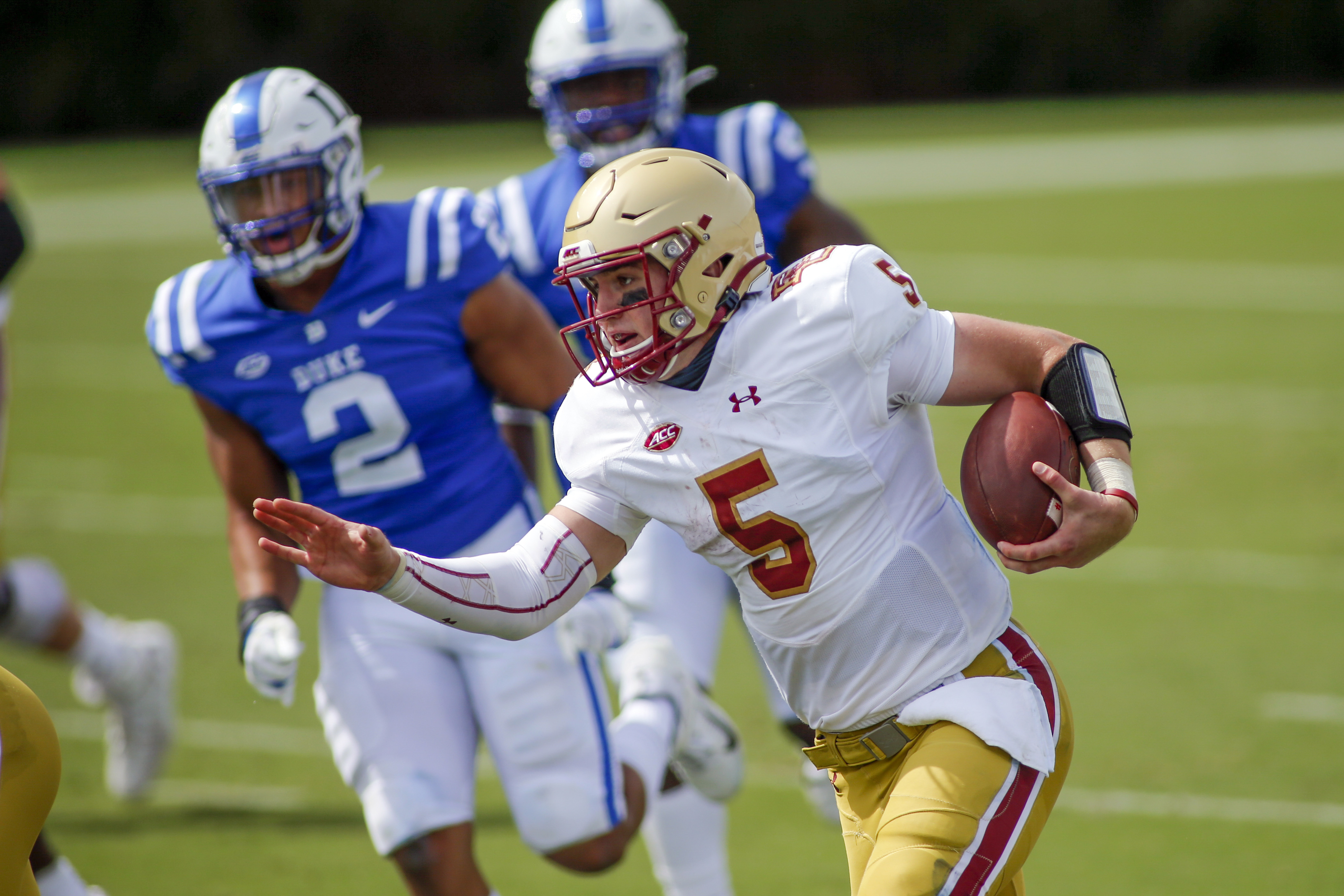 CONCEPT NCAA/NFL COLOR SWAP BOSTON COLLEGE EAGLES/NEW ENGLAND PATRIOTMINI  HELMET