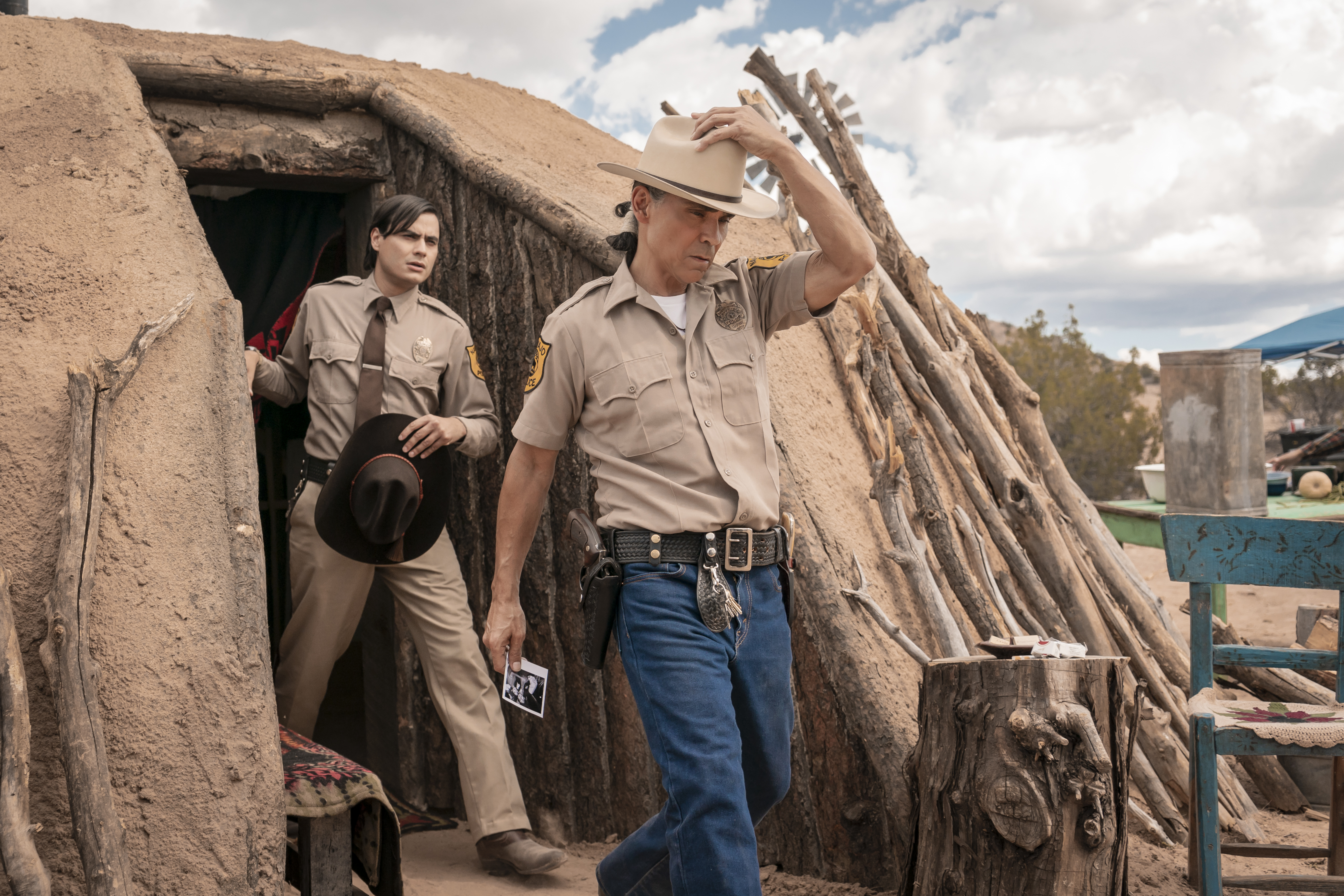 In 'Dark Winds,' a vivid portrait of Indigenous culture elevates a murder  mystery
