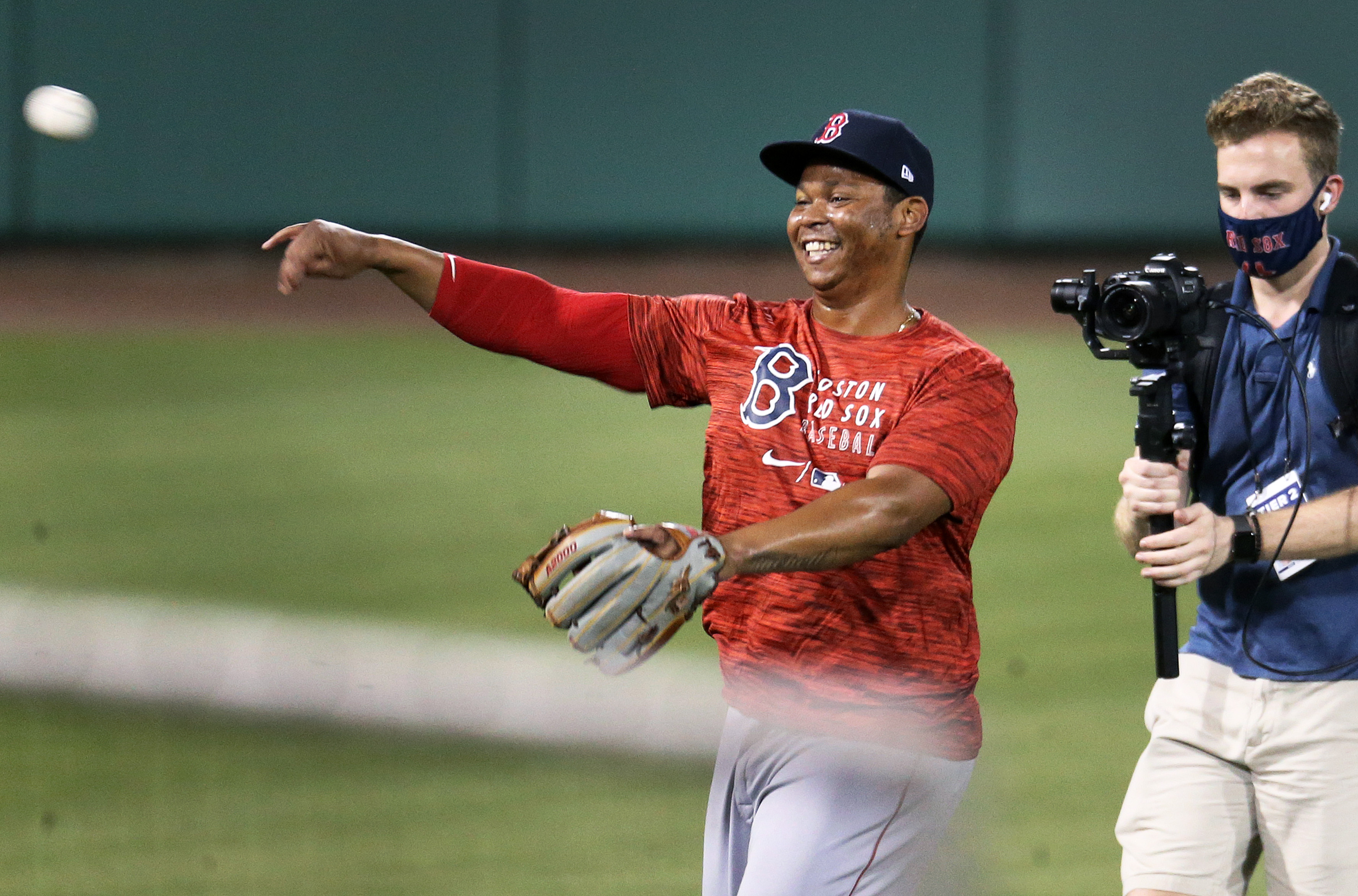 Rafael Devers, 21, the next big thing, taking it all in stride - The Boston  Globe