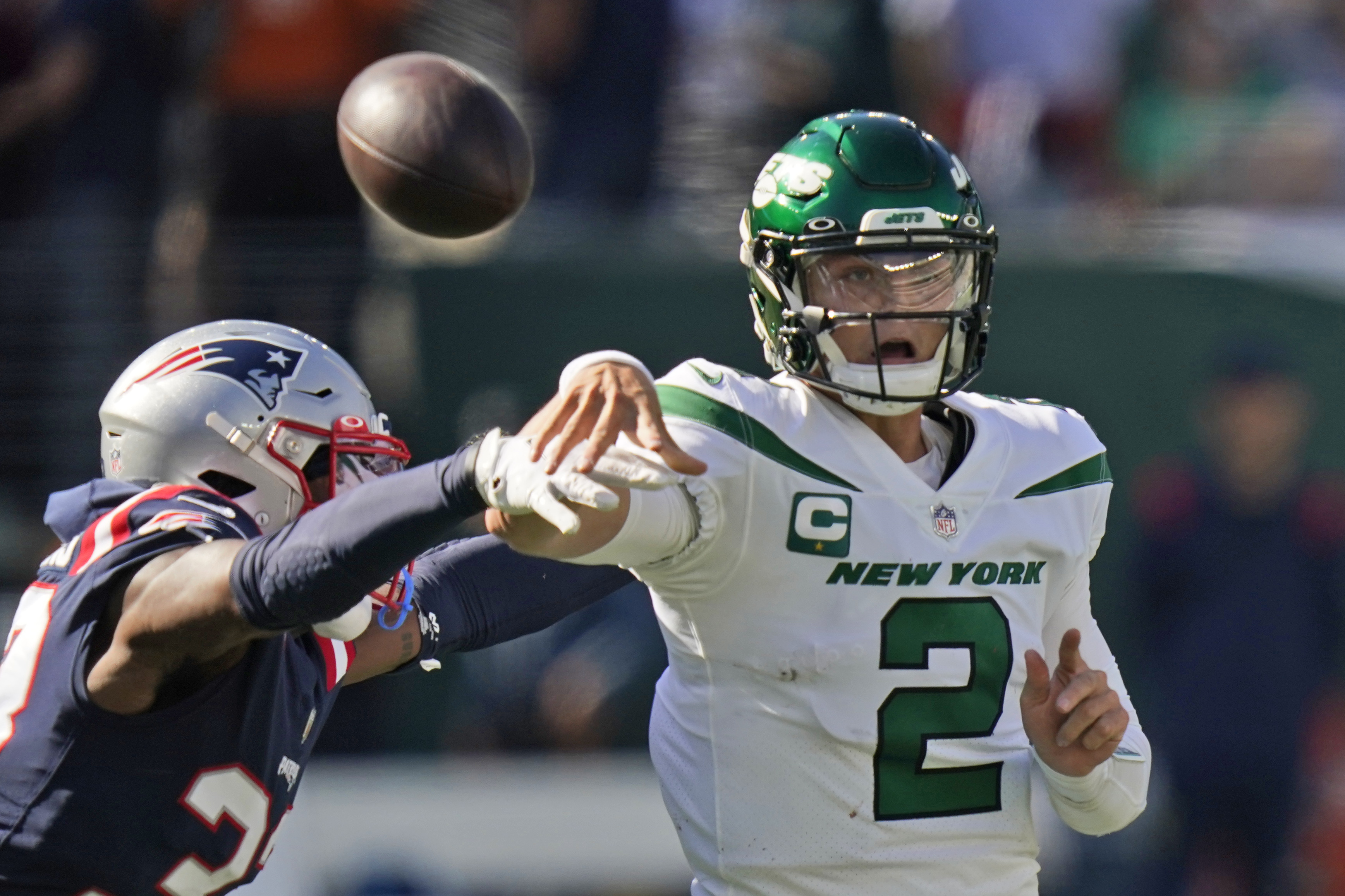 Zach Wilson picked off four times, Jets thumped by Patriots