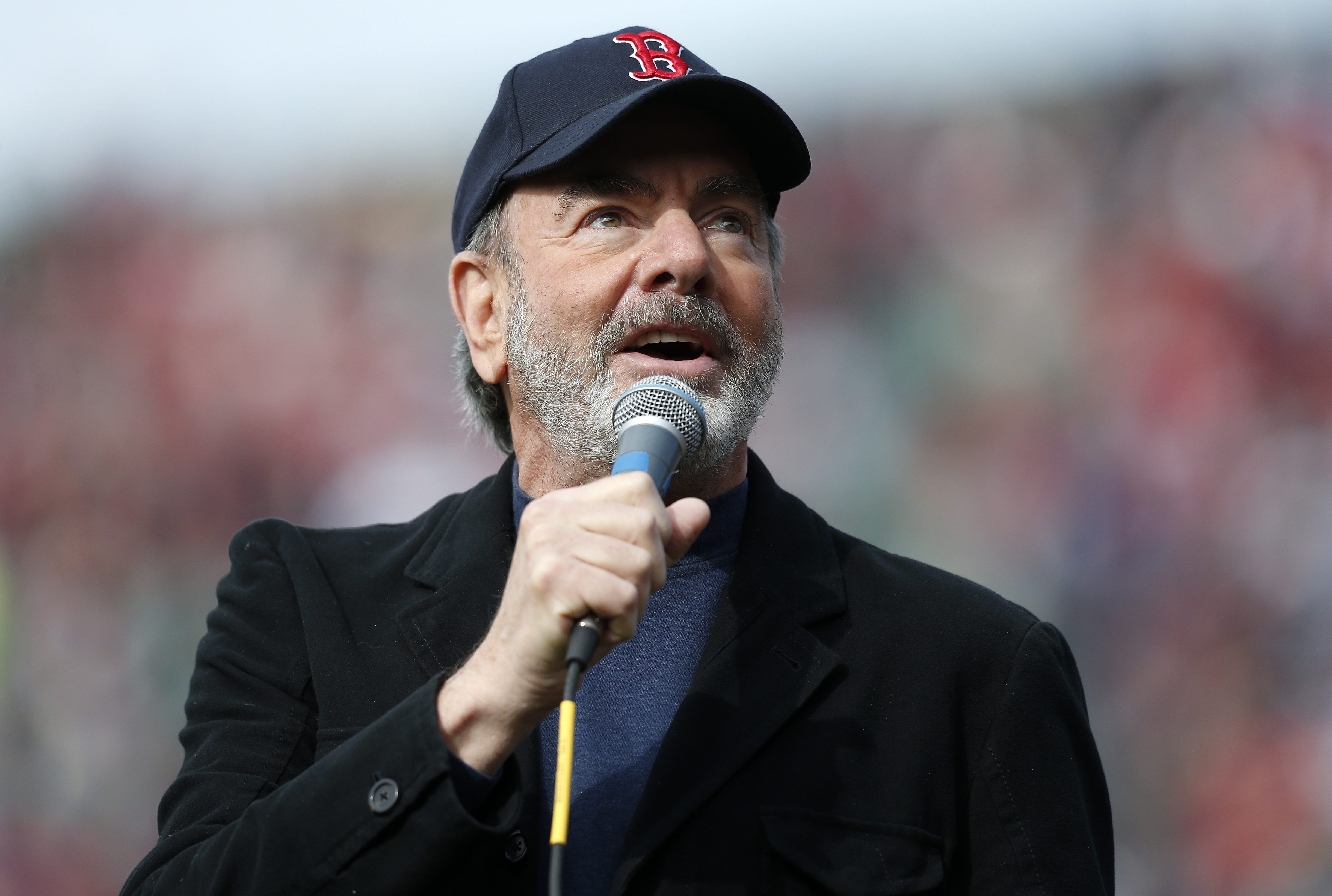 Neil Diamond returns to his old Brooklyn neighborhood in 2…