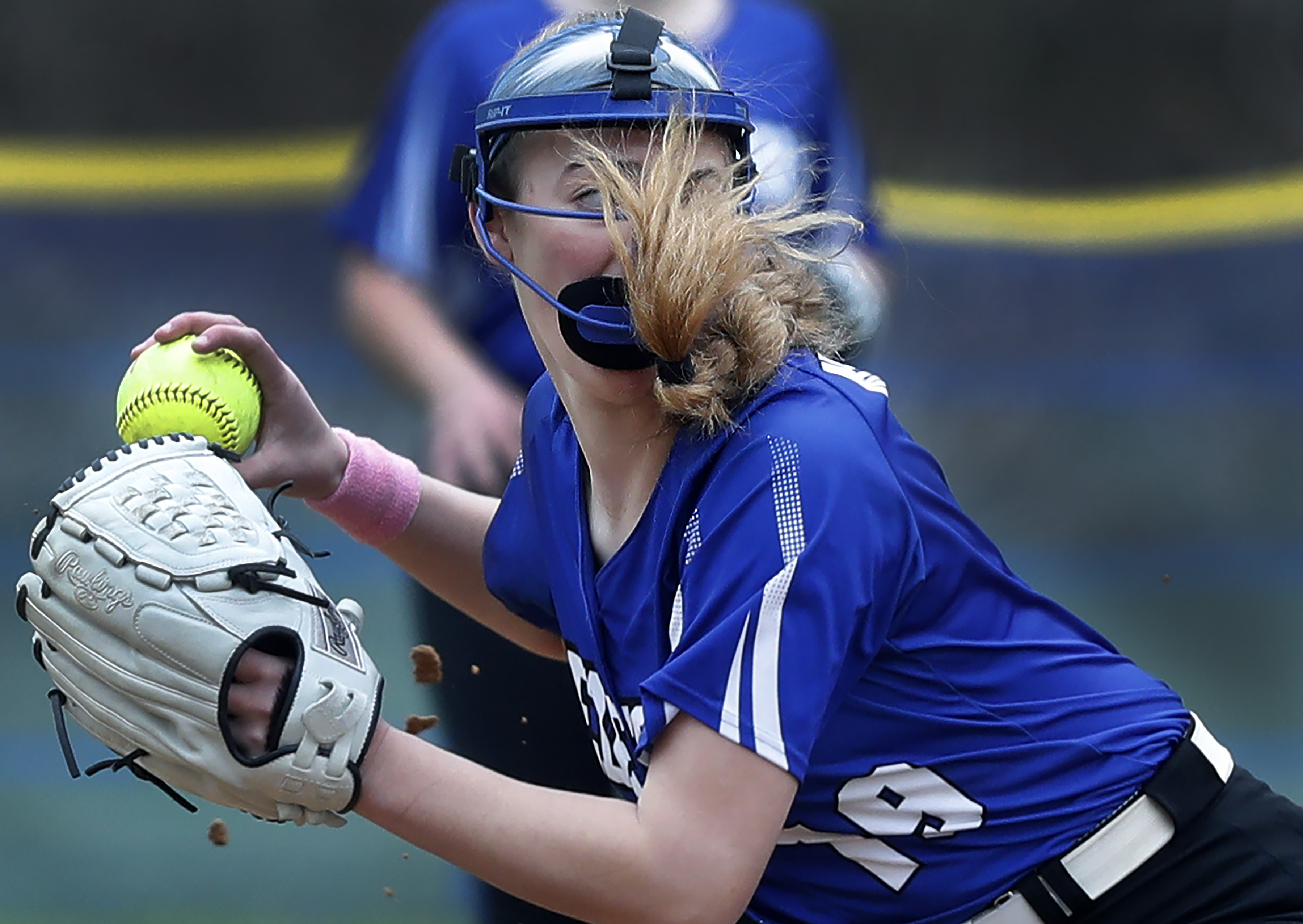 Central Catholic girls' softball team is crushing the ball — and opponents  - The Boston Globe