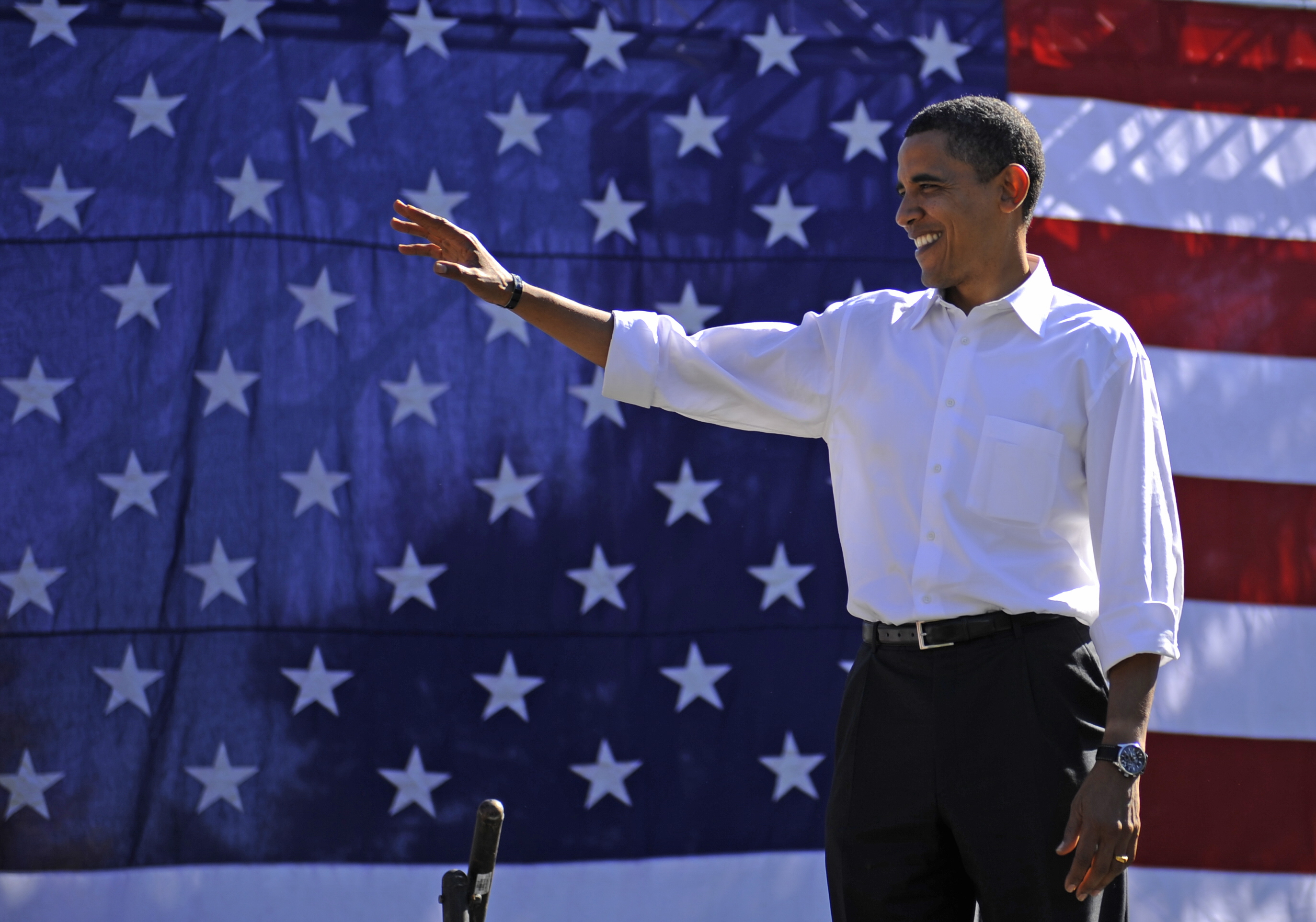 Barack Obama, then a senator, waved during a rally for his presidential campaign in Philadelphia on Oct. 11, 2008.