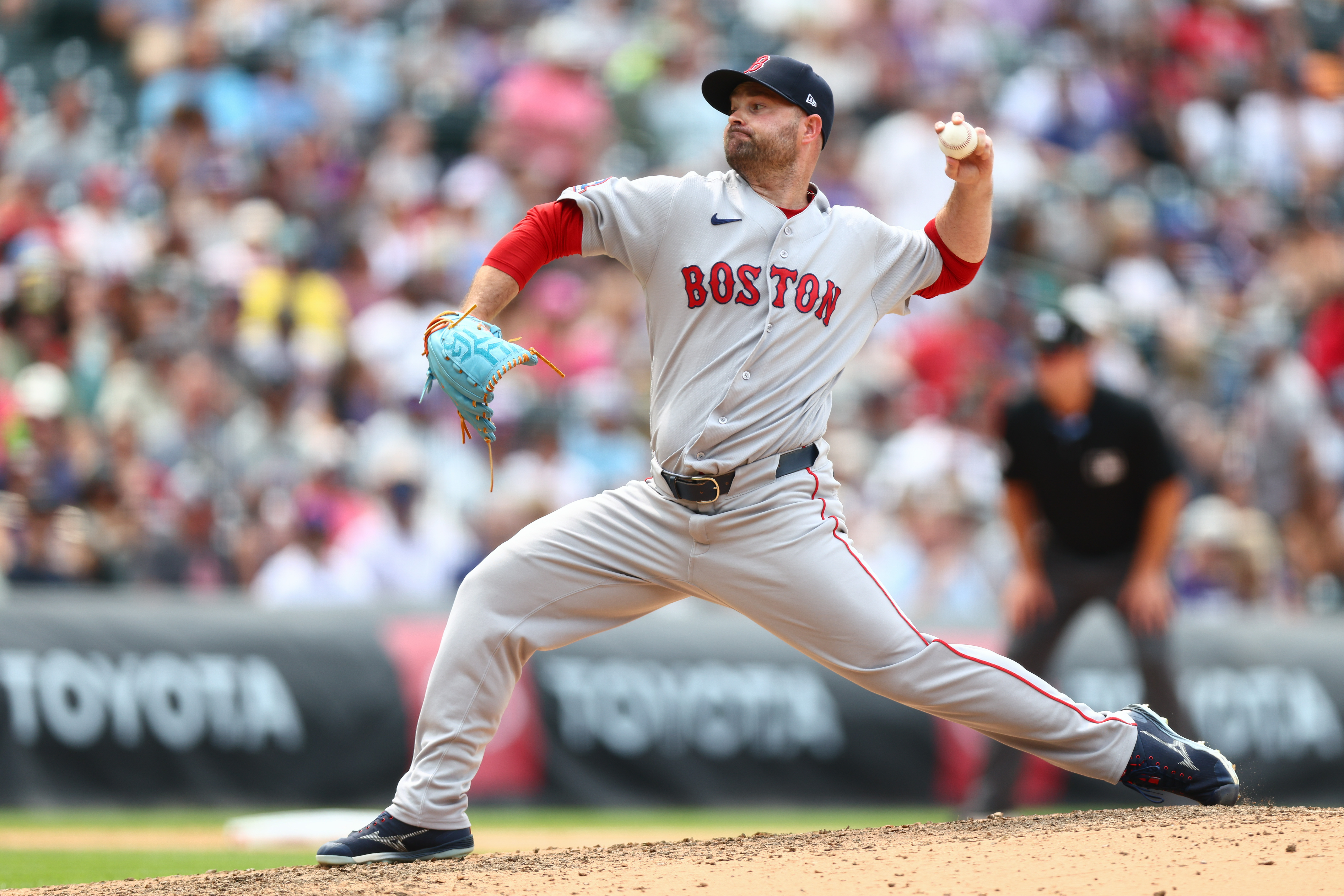 Red Sox drop series to Rockies
