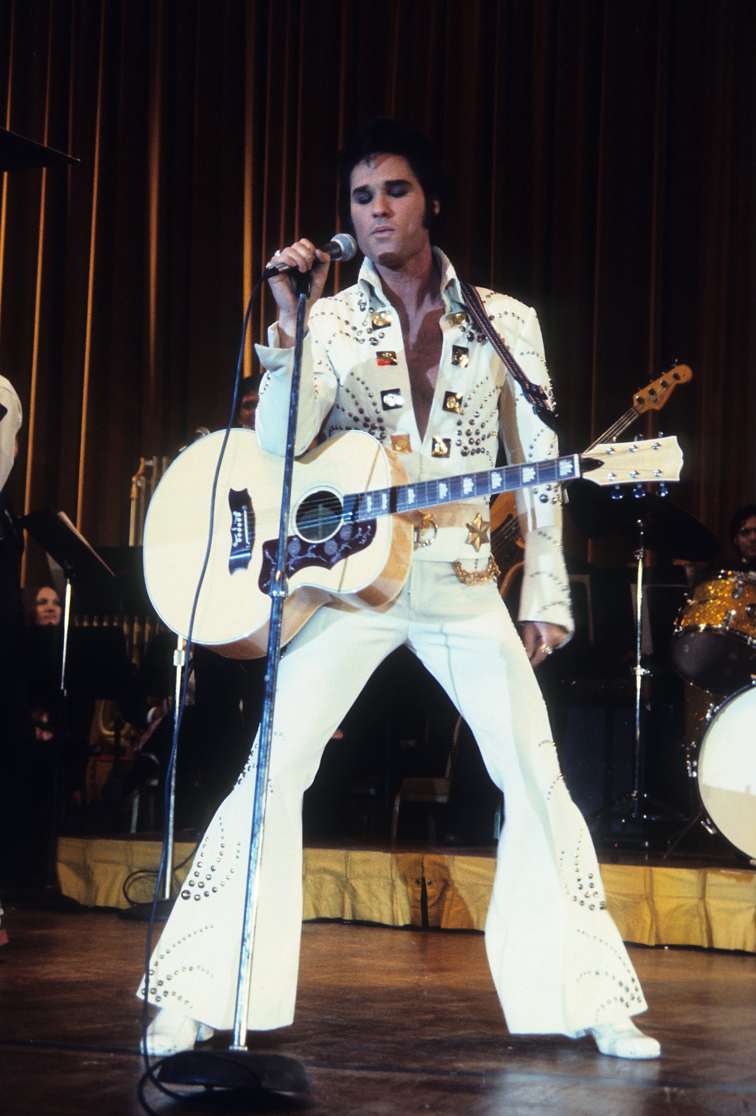 Elvis Presley Actors: Austin Butler, Jack White, Kurt Russell & More