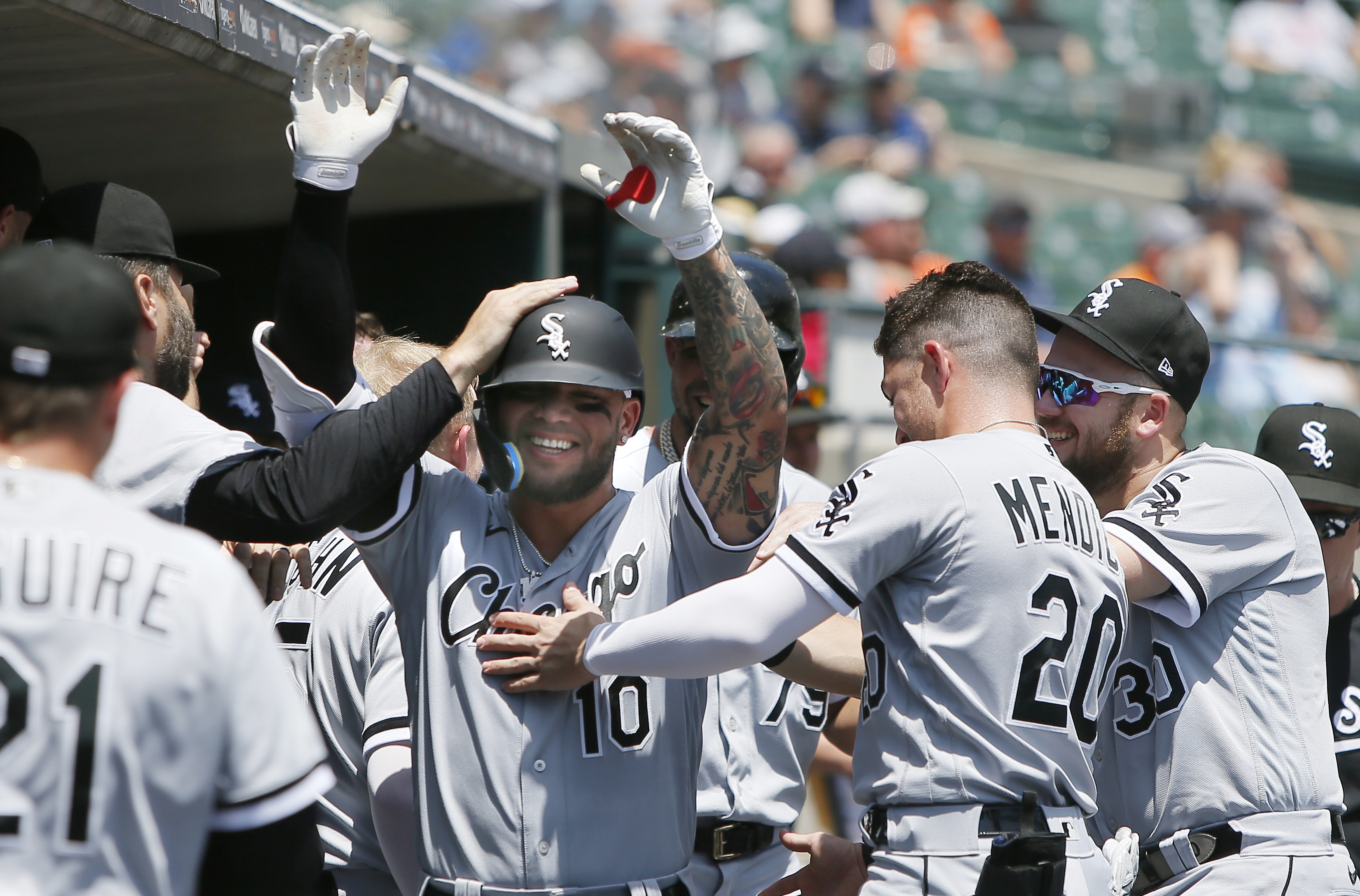 Yoán Moncada (5 hits, 5 RBIs) leads 22-hit barrage in White Sox sweep of  Tigers - The Boston Globe