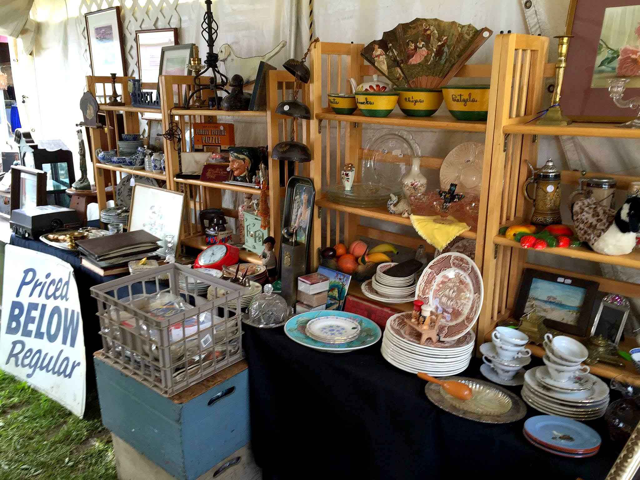 The Brimfield Antique Flea Market. Courtesy New England Motel & Antiques Market