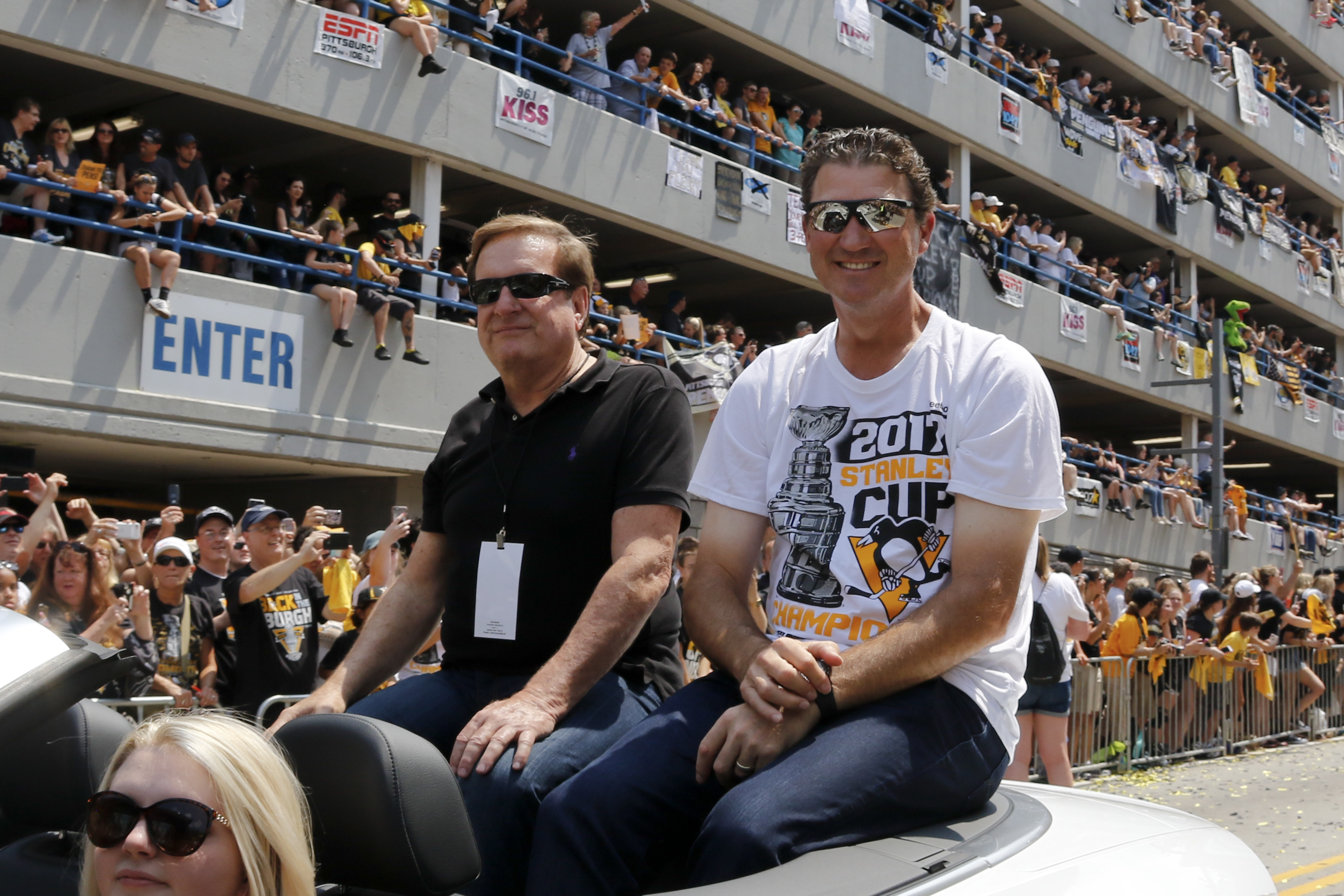 Report: Boston Red Sox Ownership Group Looking to Buy Pittsburgh Penguins -  Bleacher Nation