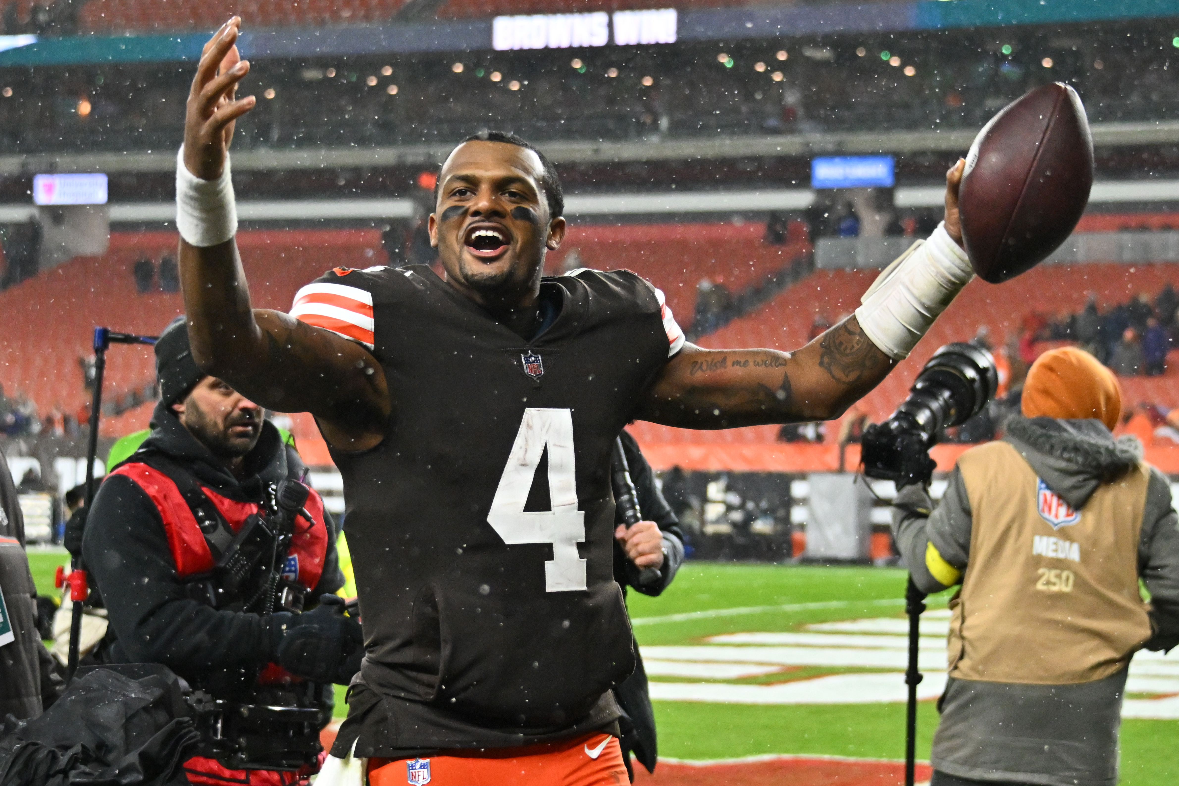 Deshaun Watson Injury: Ravens vs. Browns Odds Alter After Update