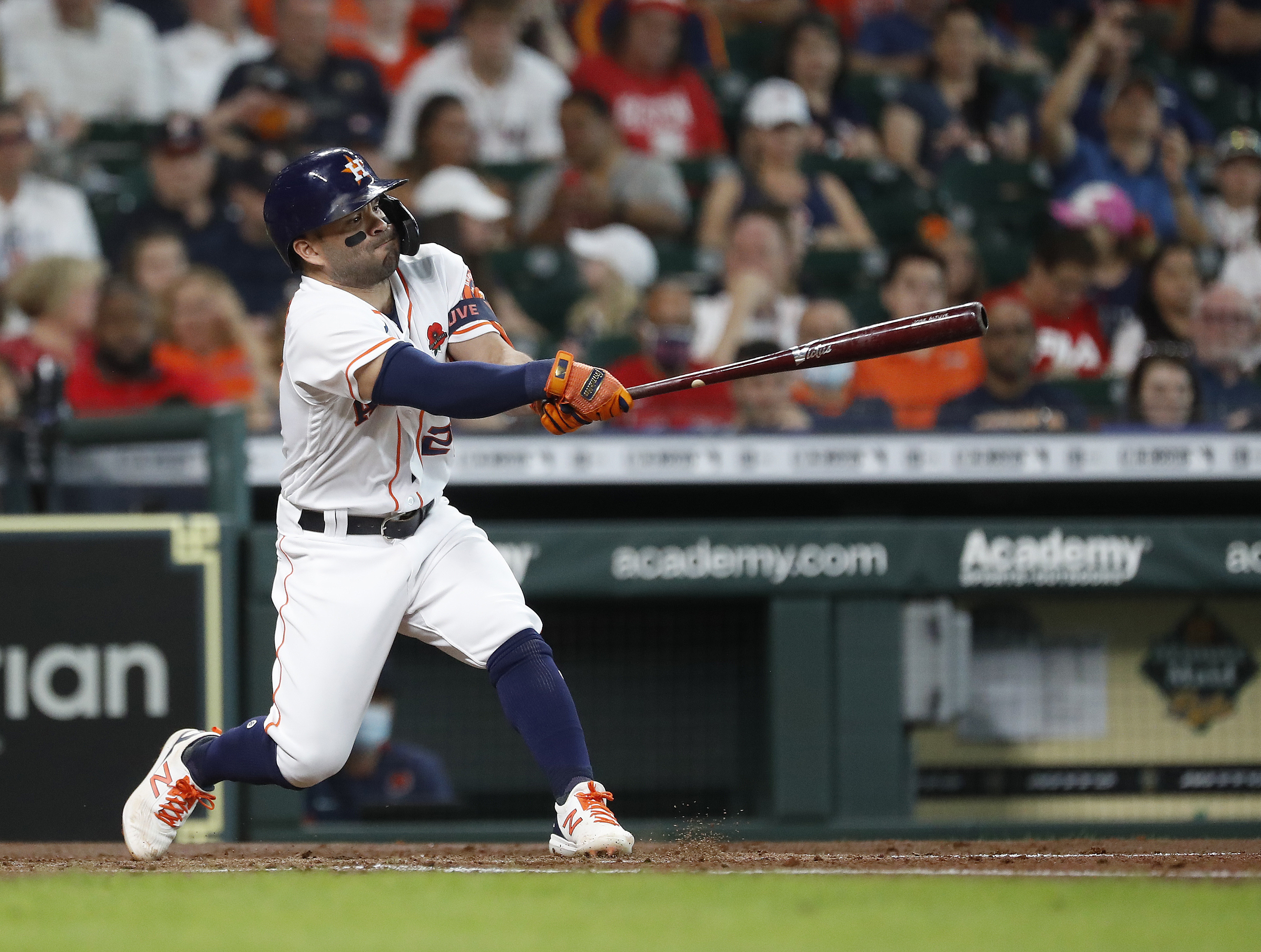 Jose Altuve's two-run homer Monday set the tone for much of the rest of the afternoon.