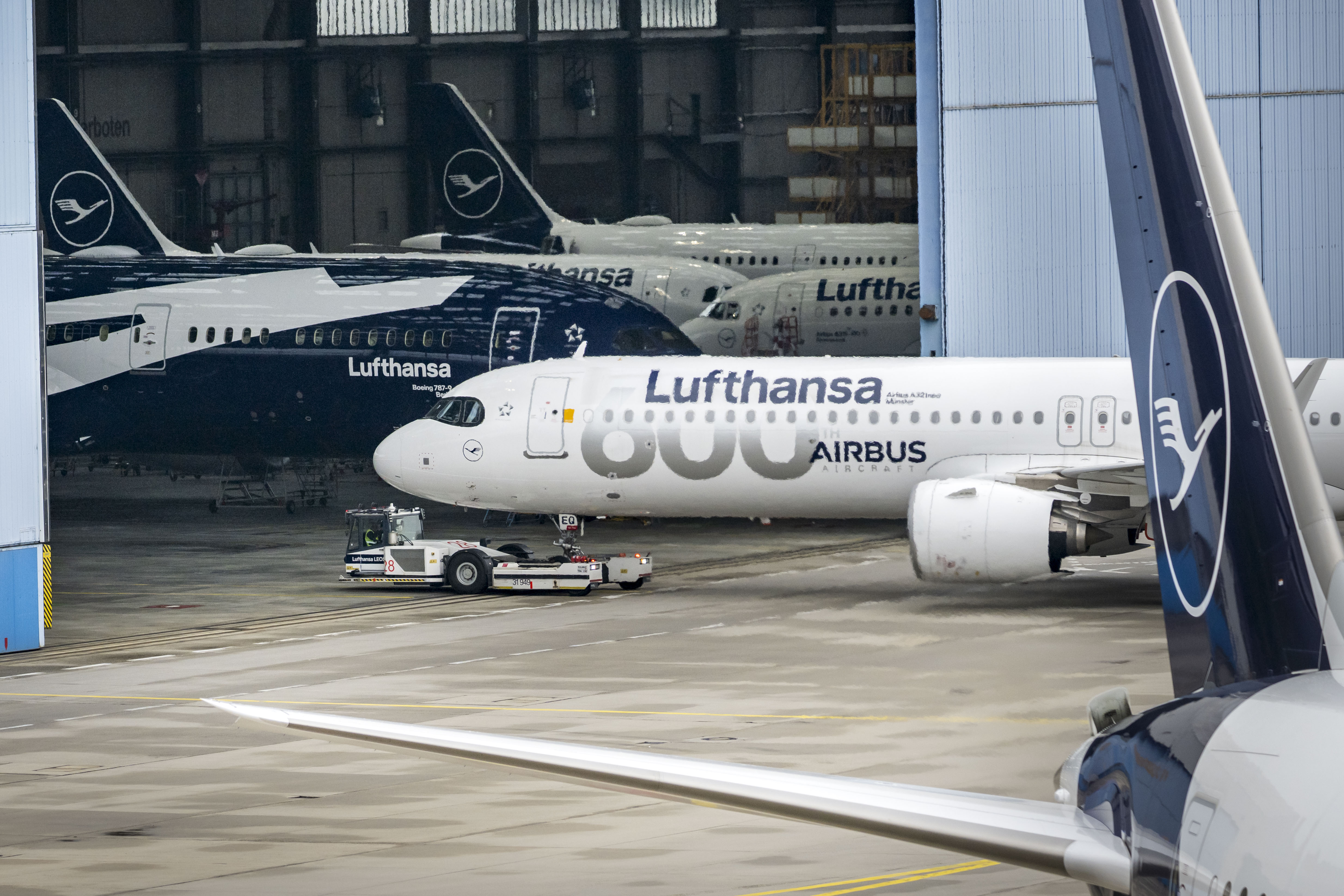 Lufthansa flight diverted to Logan after one passenger attacks another