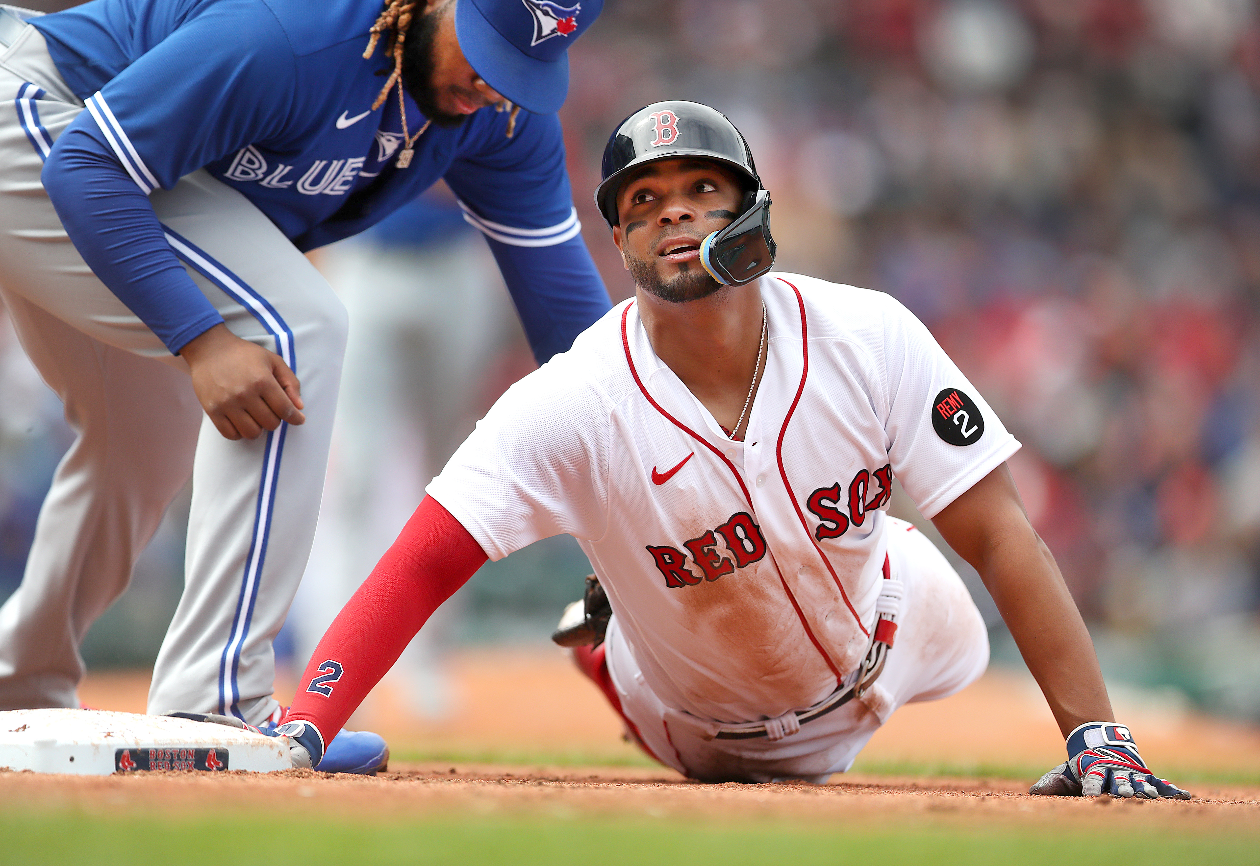 Chilling at Sanibel Island beach with Aruba native Xander Bogaerts - The  Boston Globe